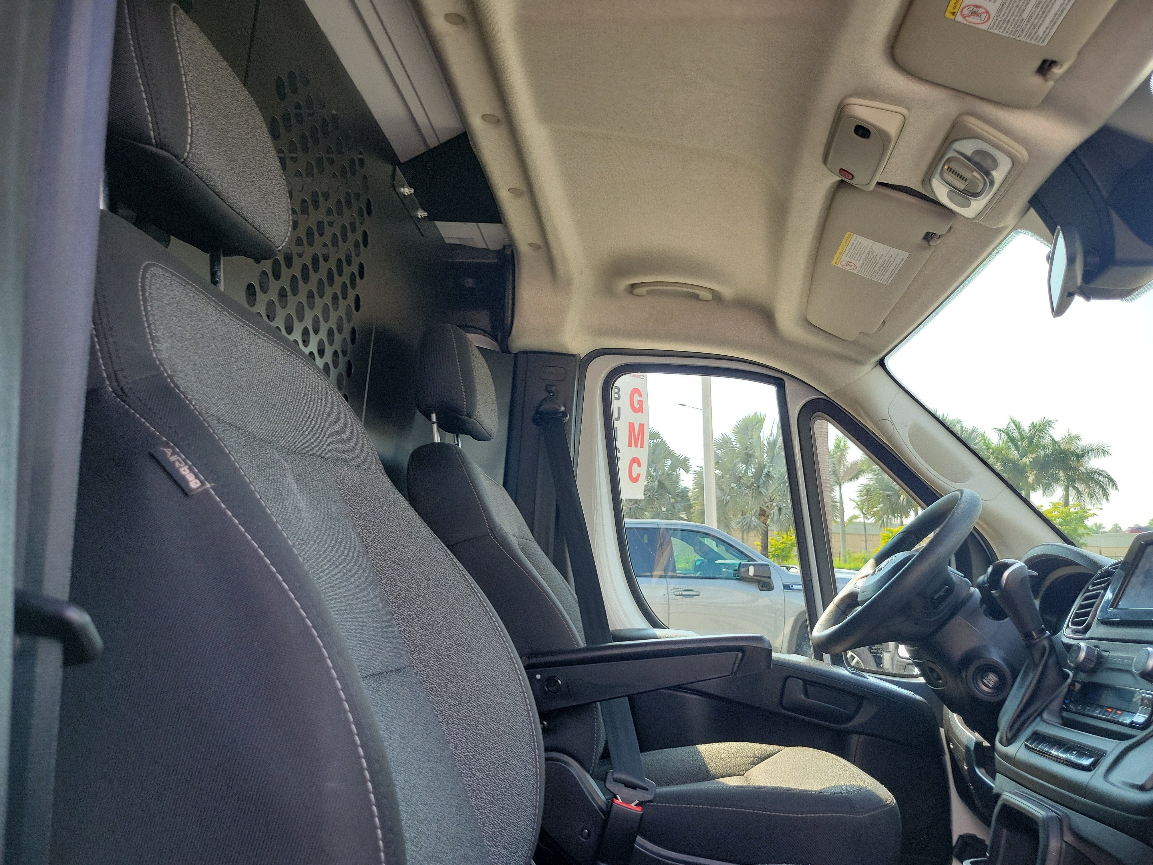 2025 RAM ProMaster Cargo Van Tradesman