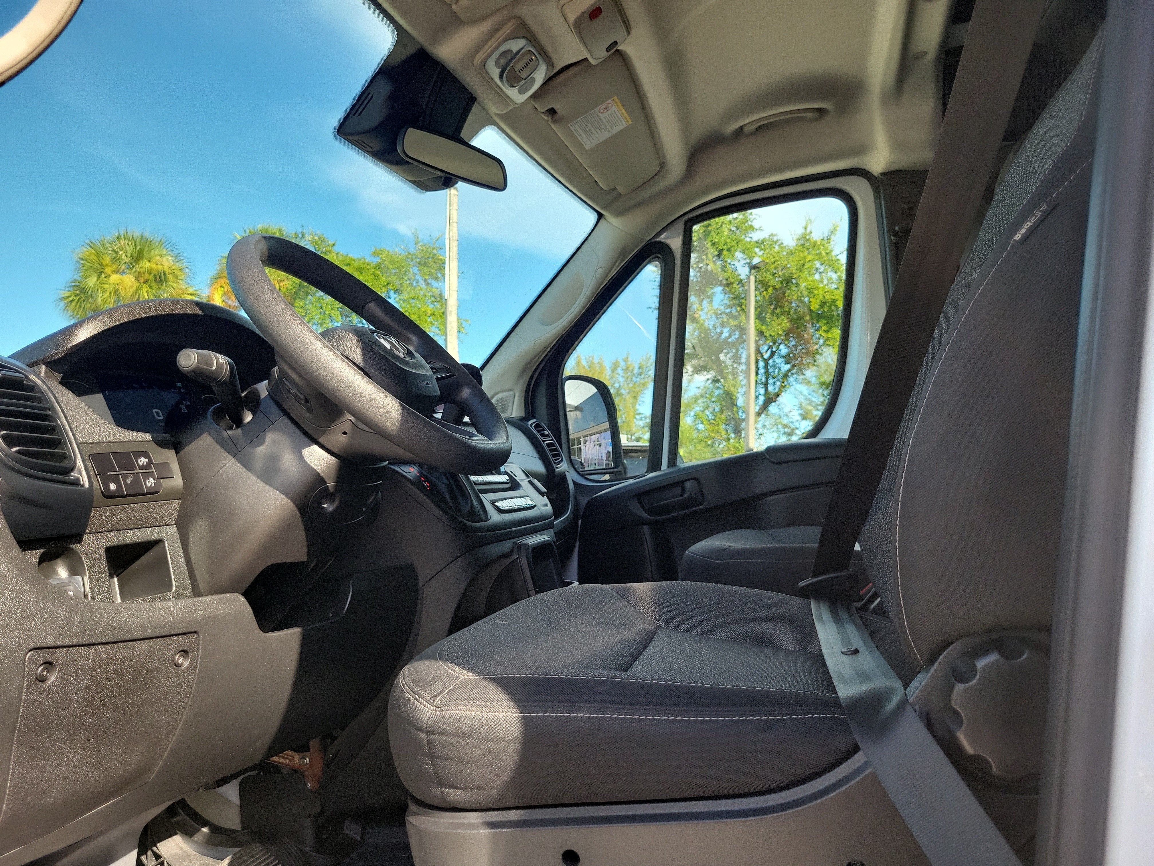 2025 RAM ProMaster Cargo Van Tradesman