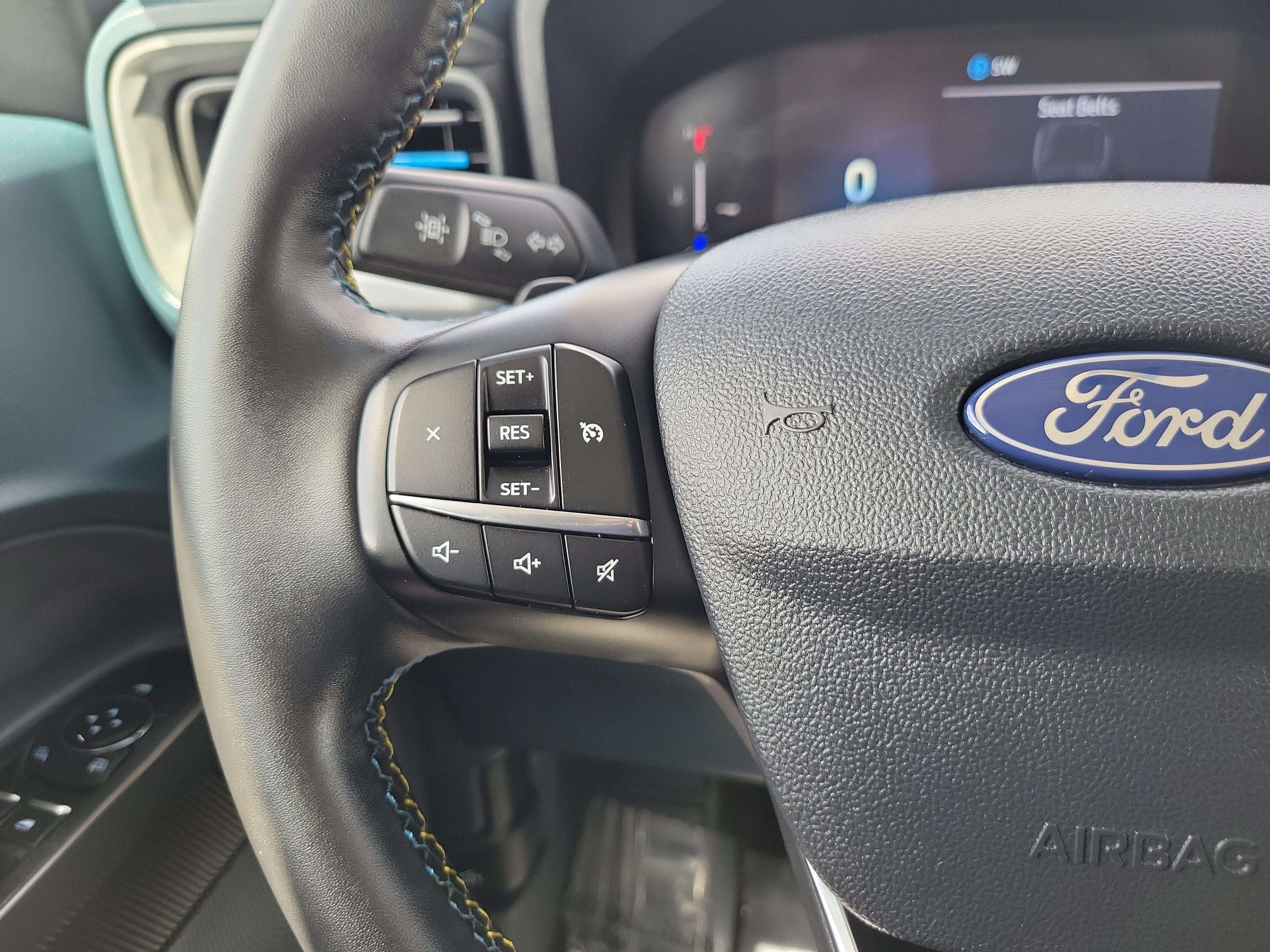 2025 Ford Maverick Lobo Standard