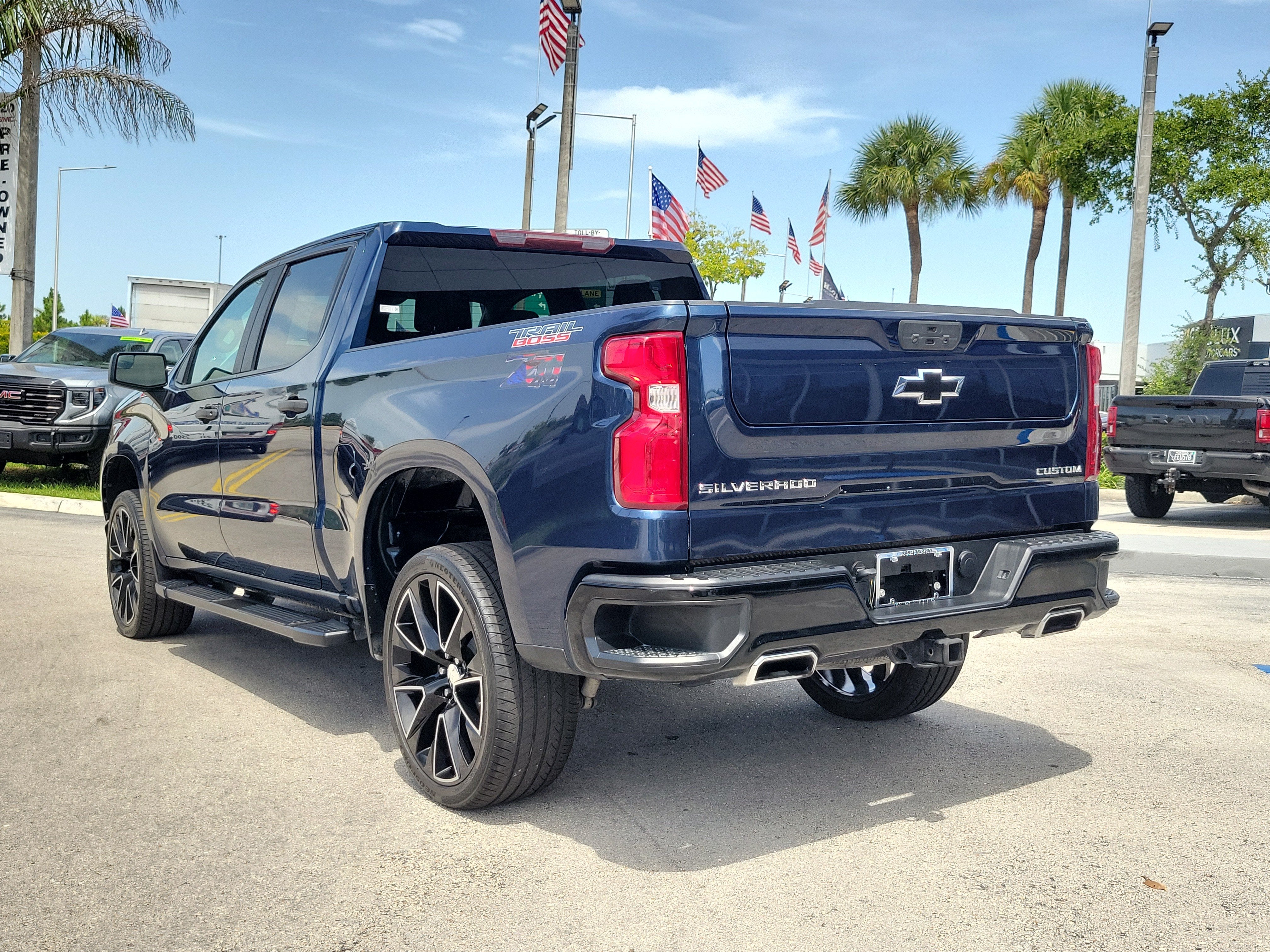 2021 Chevrolet Silverado 1500 Custom Trail Boss