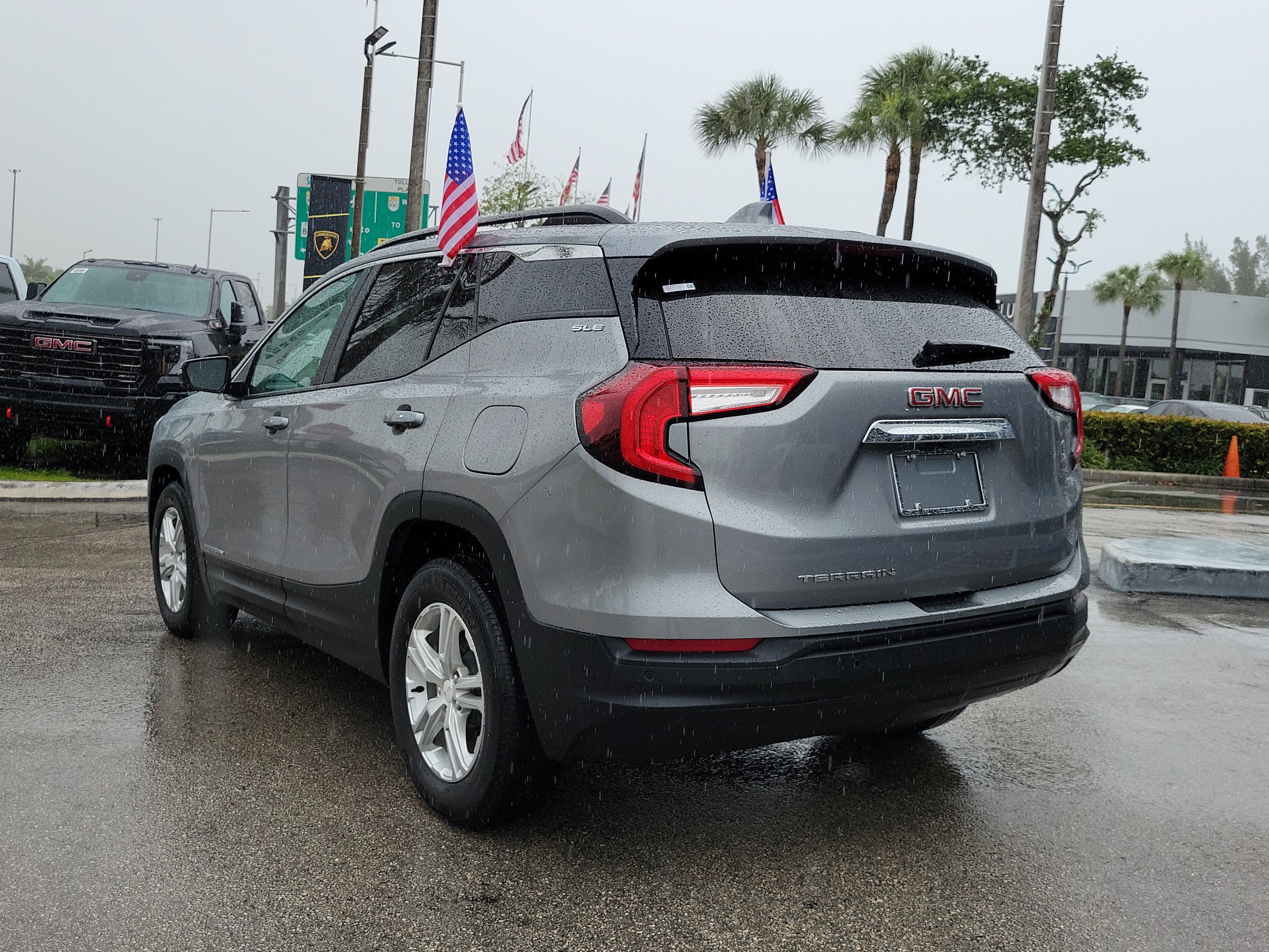 2023 GMC Terrain SLE