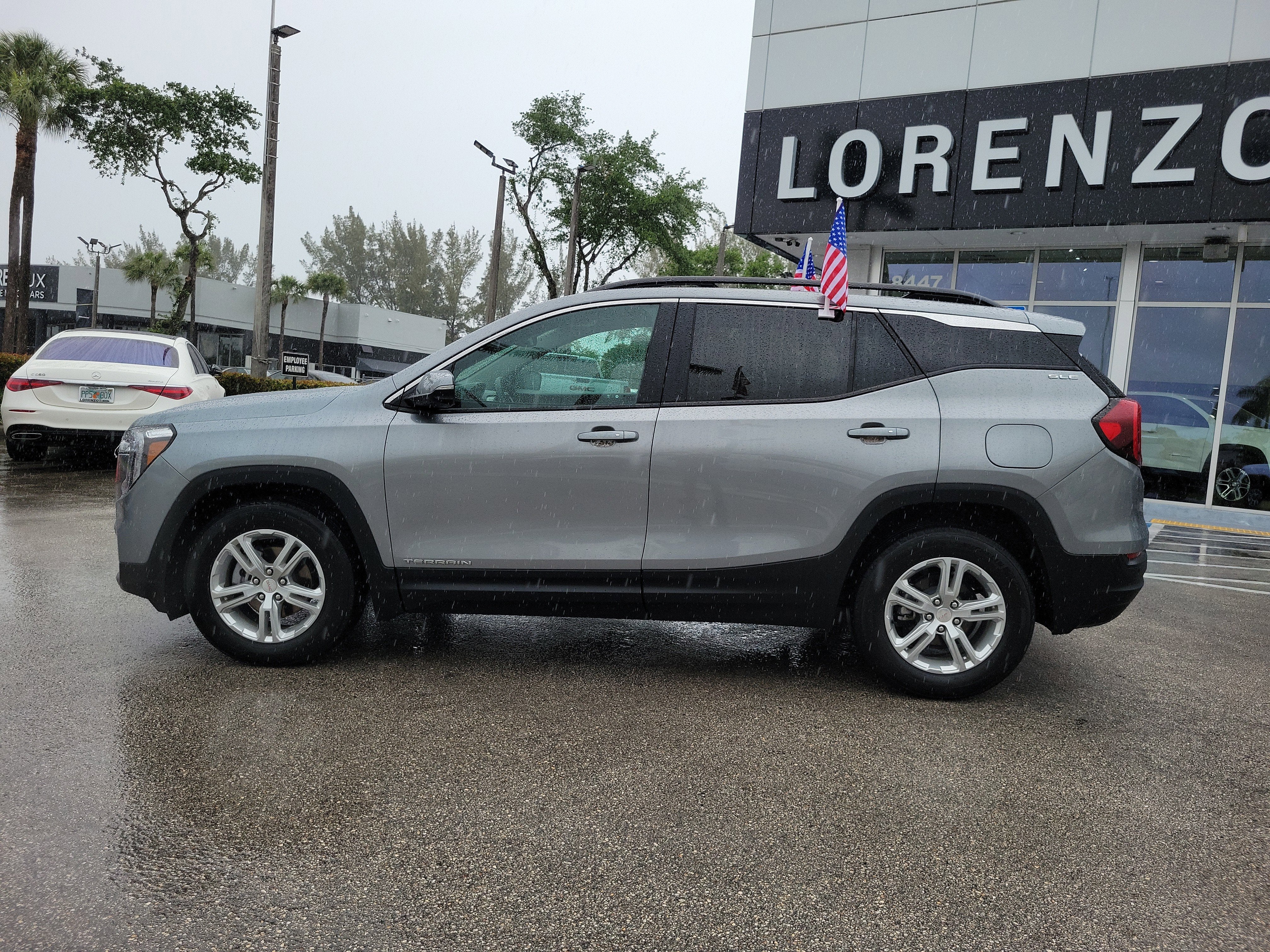 2023 GMC Terrain SLE