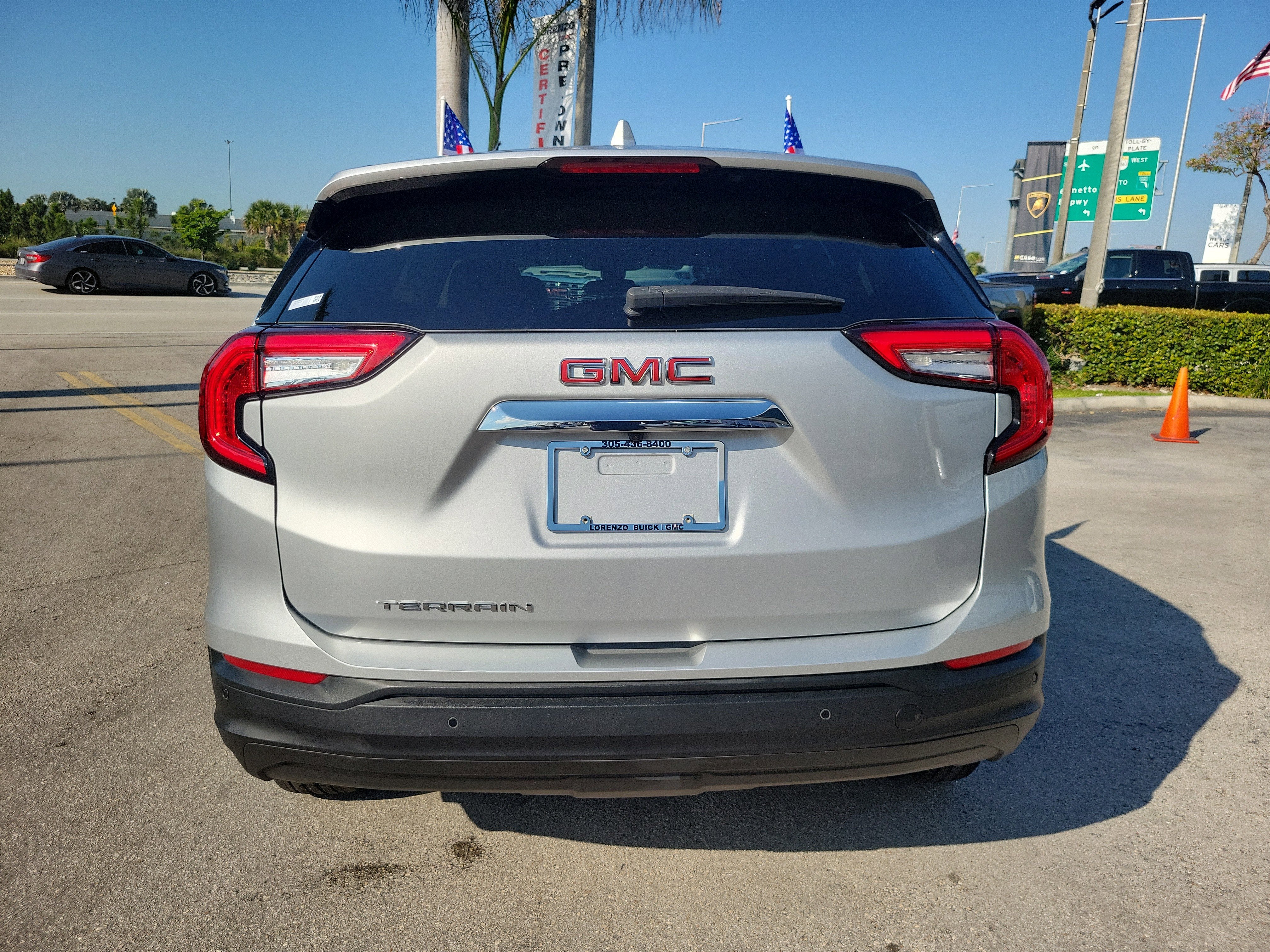 2022 GMC Terrain SLE
