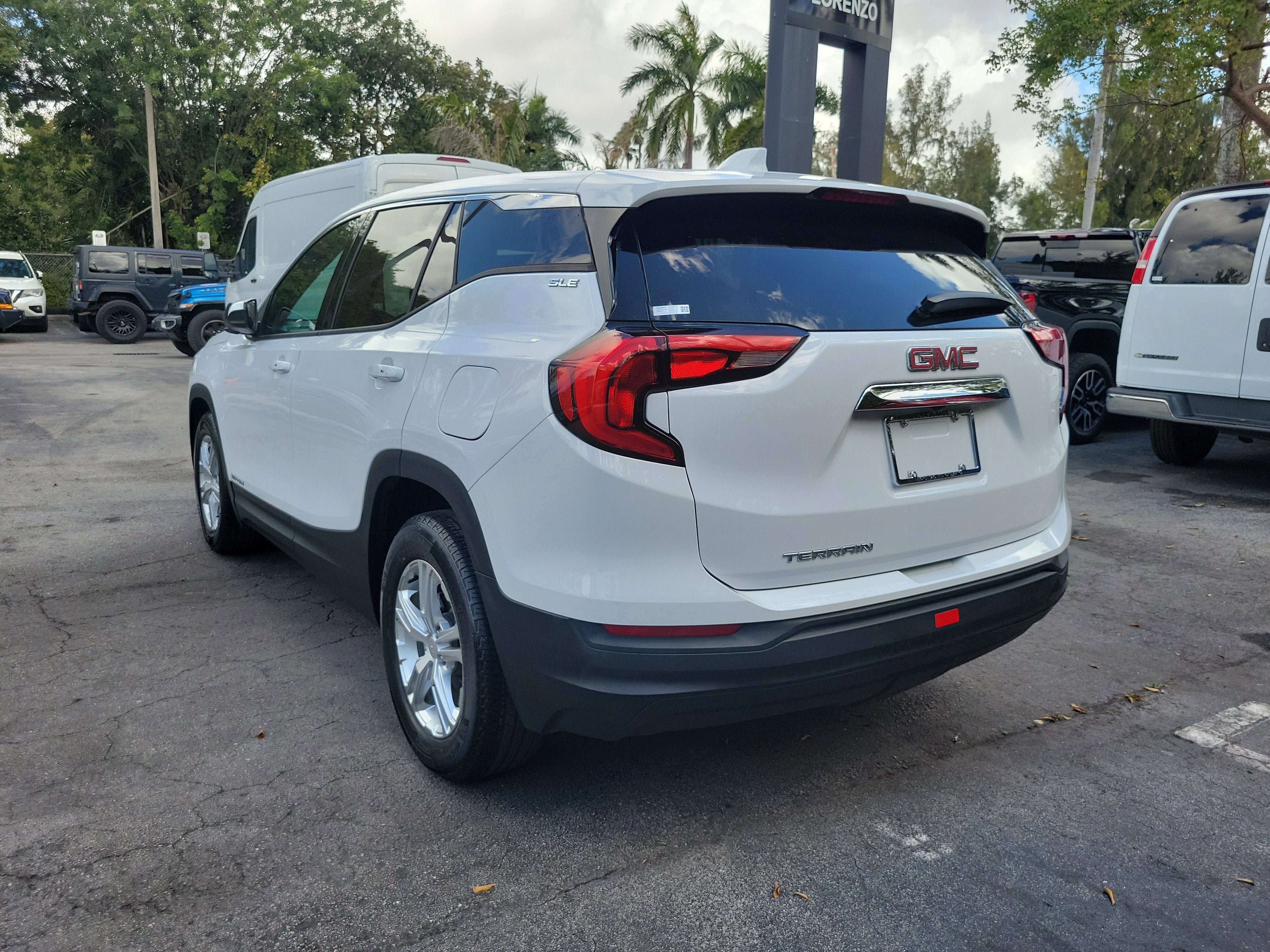 2020 GMC Terrain SLE