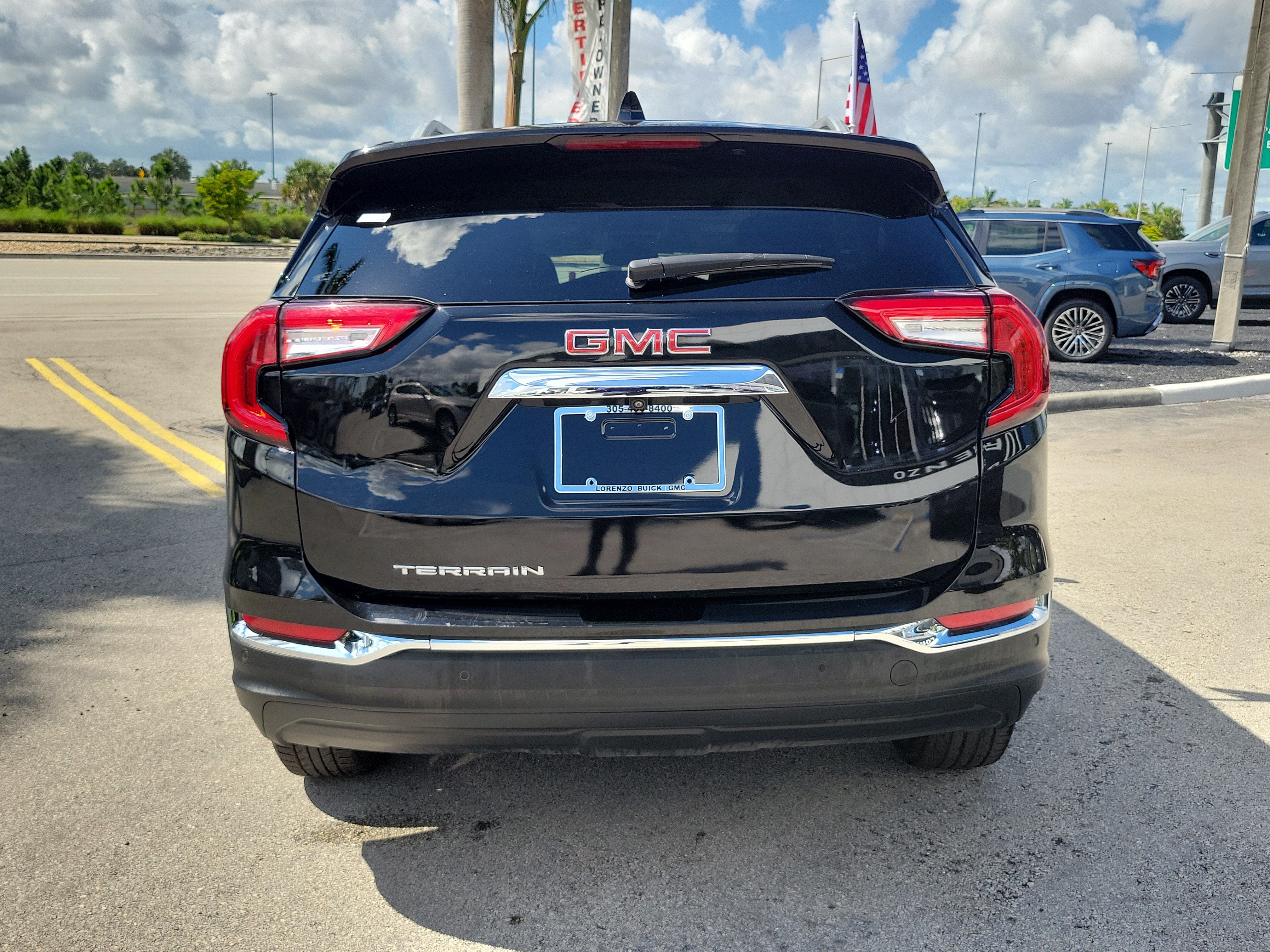 2023 GMC Terrain SLT