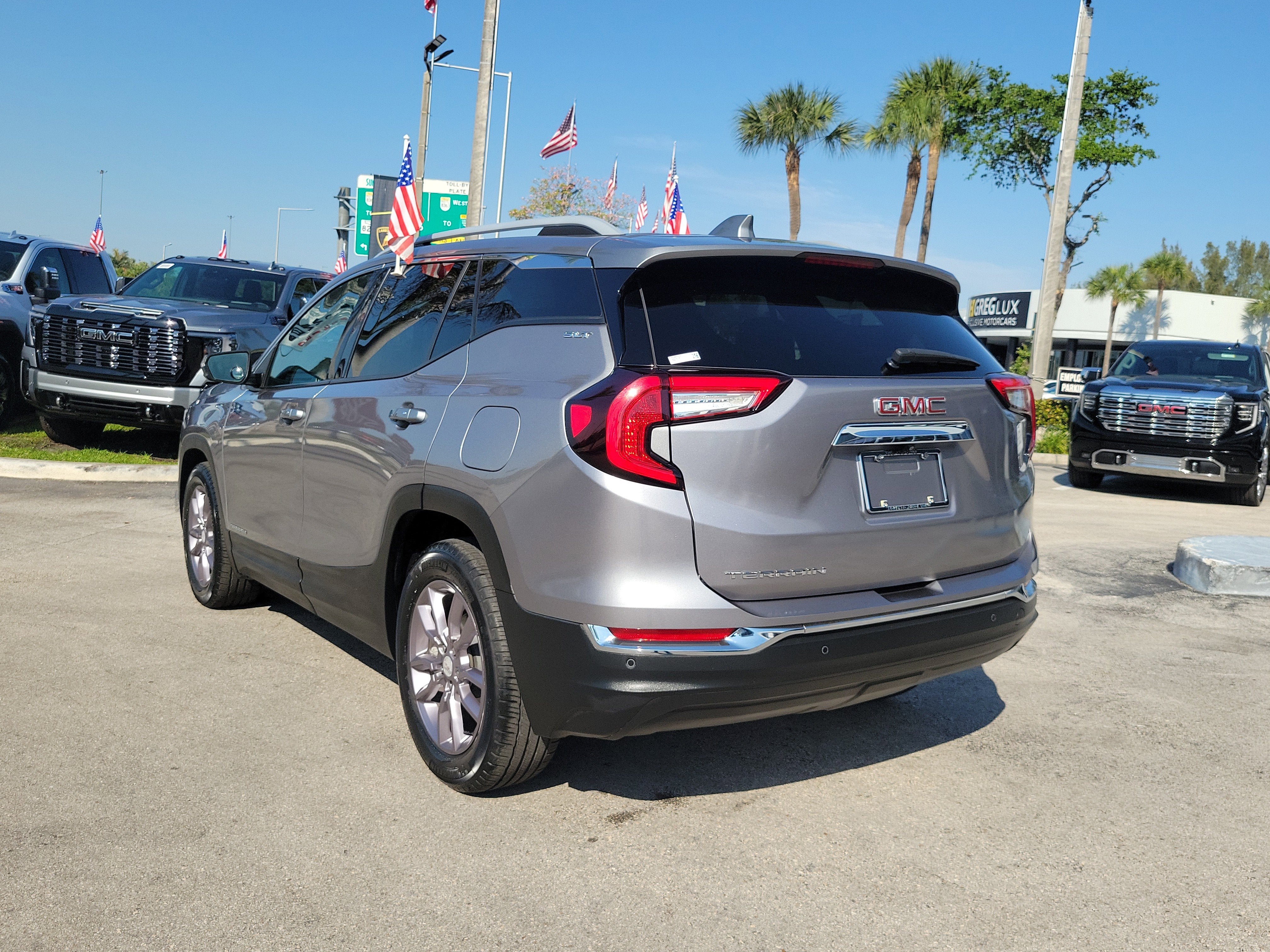 2023 GMC Terrain SLT