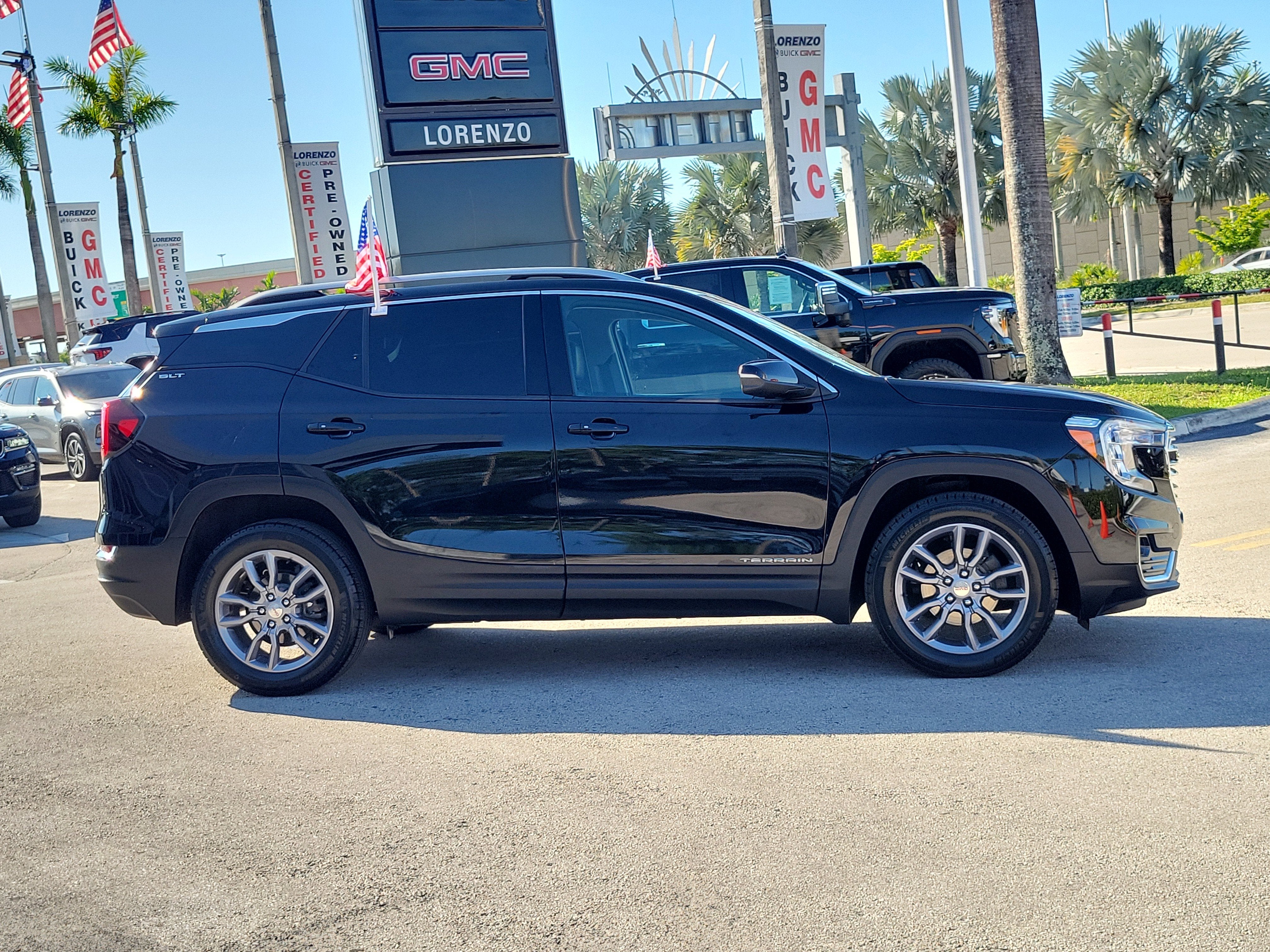 2022 GMC Terrain SLT