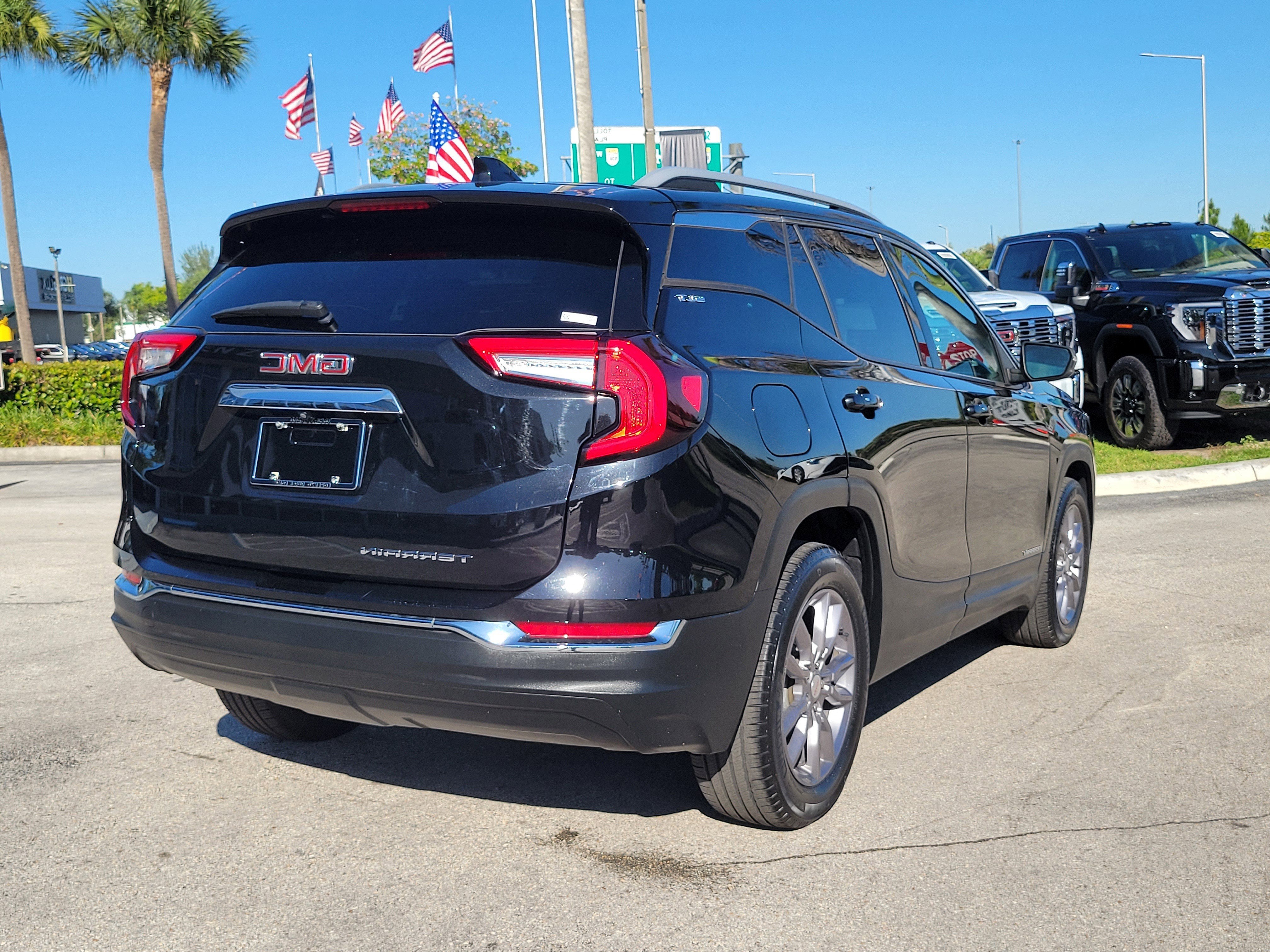 2022 GMC Terrain SLT