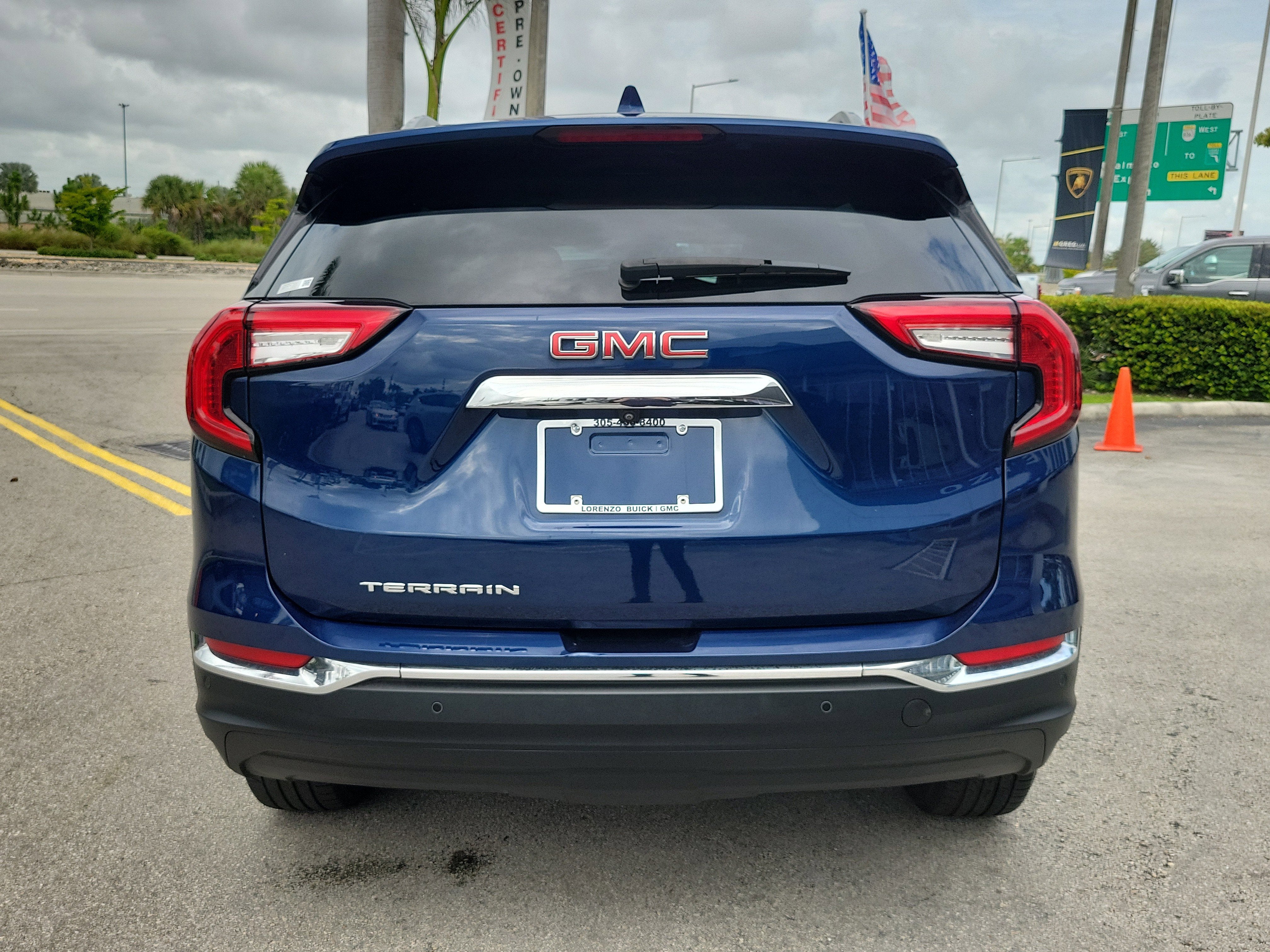 2022 GMC Terrain SLT