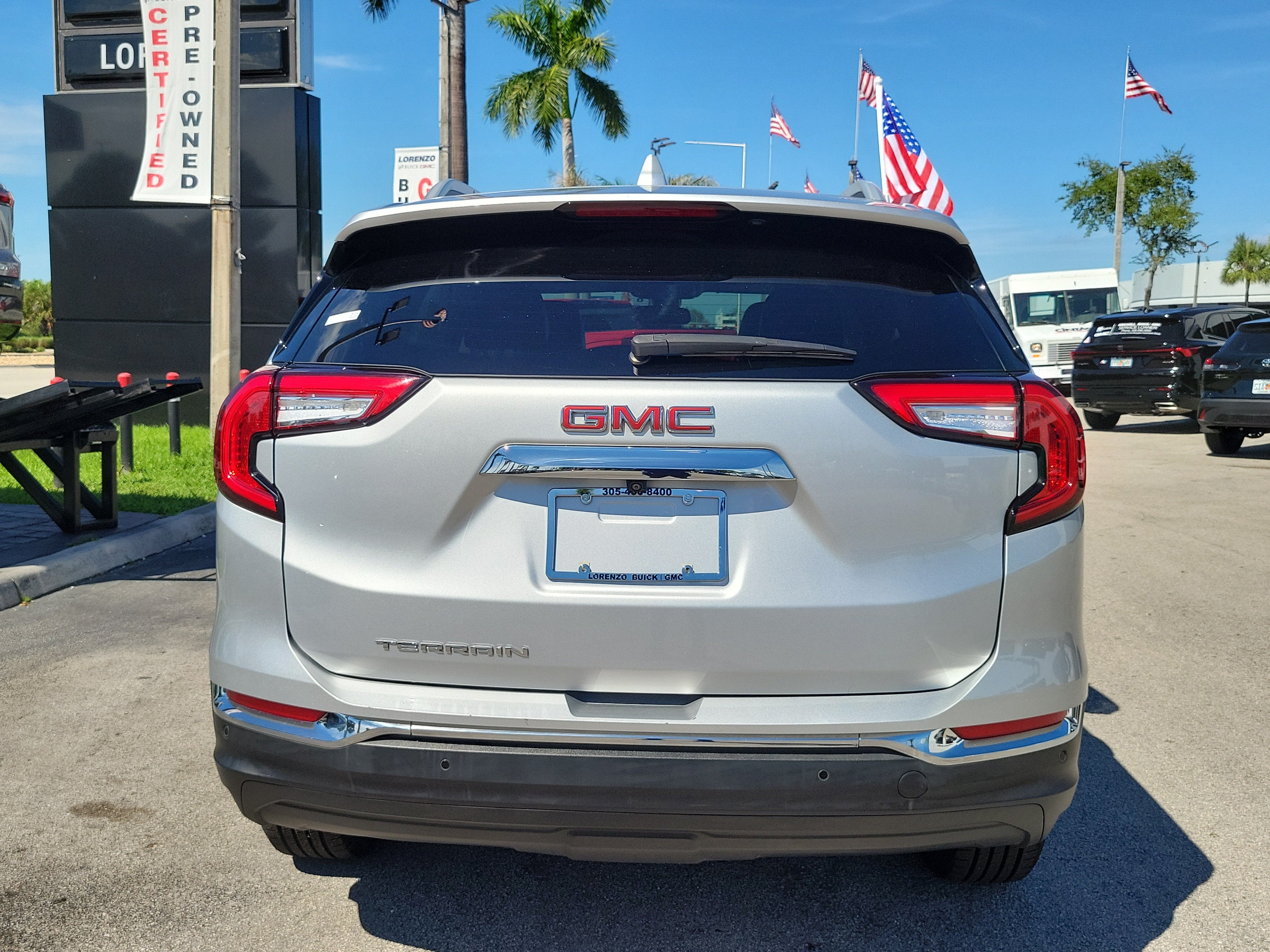 2022 GMC Terrain SLT