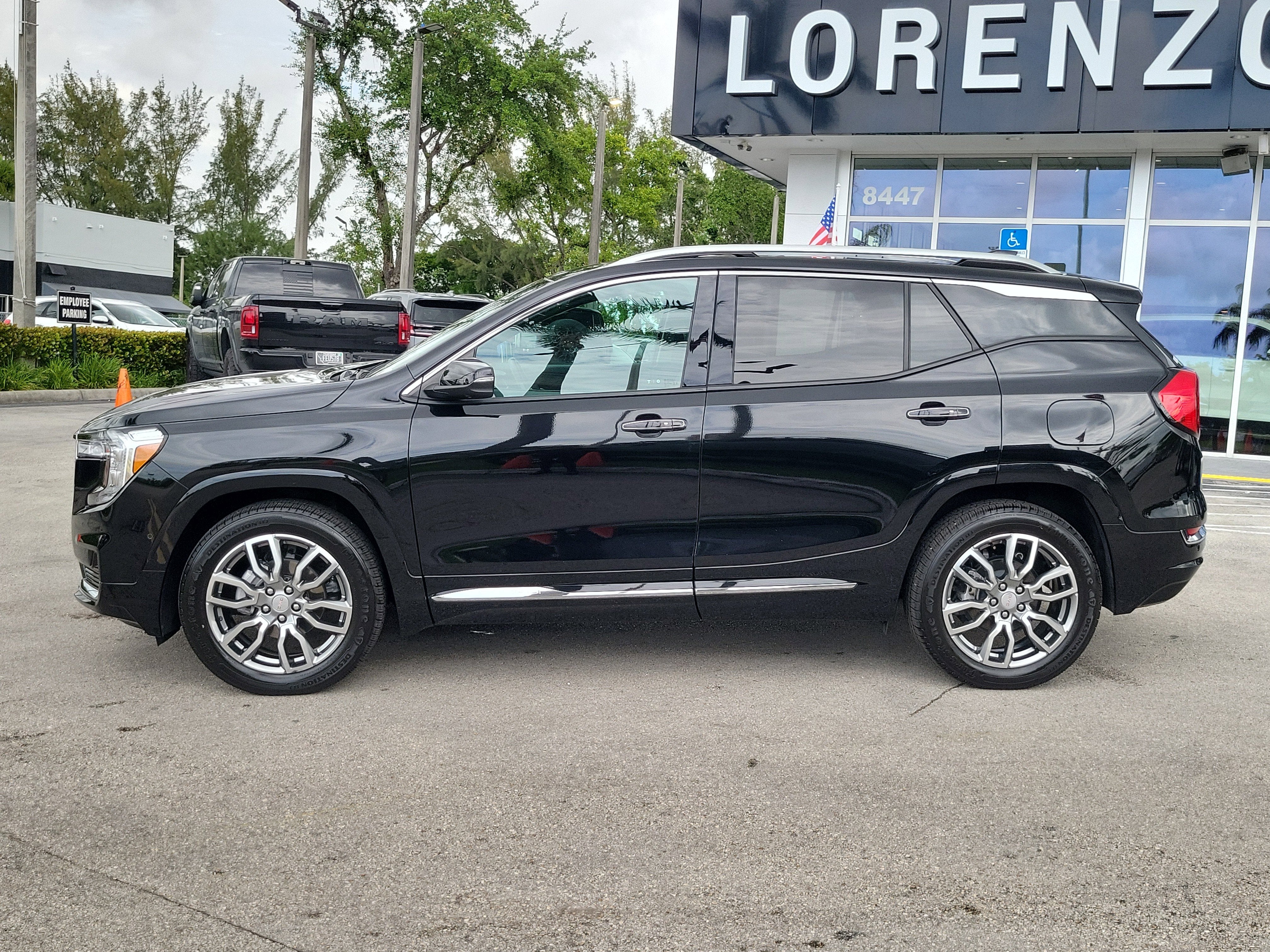 2024 GMC Terrain Denali