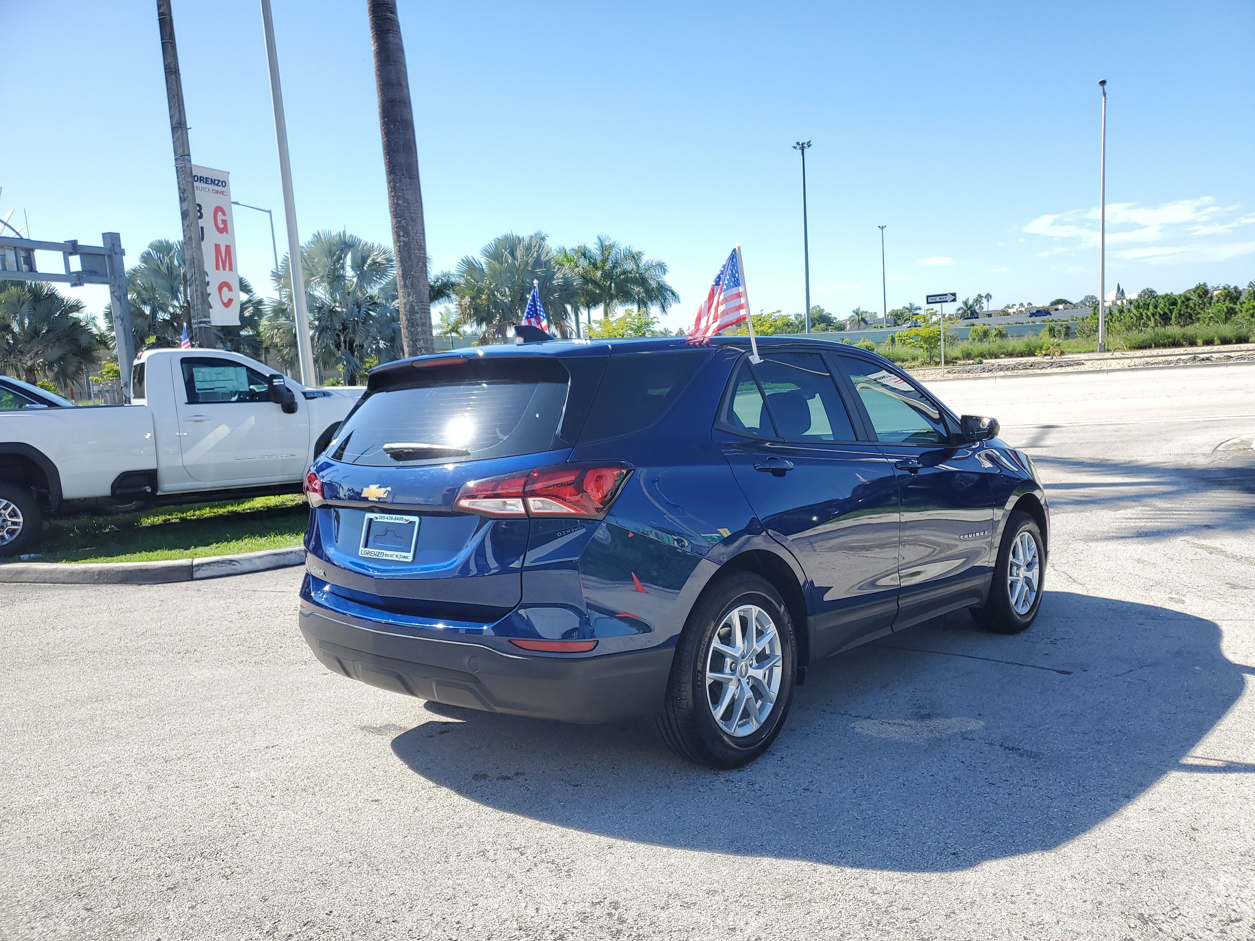 2023 Chevrolet Equinox LS