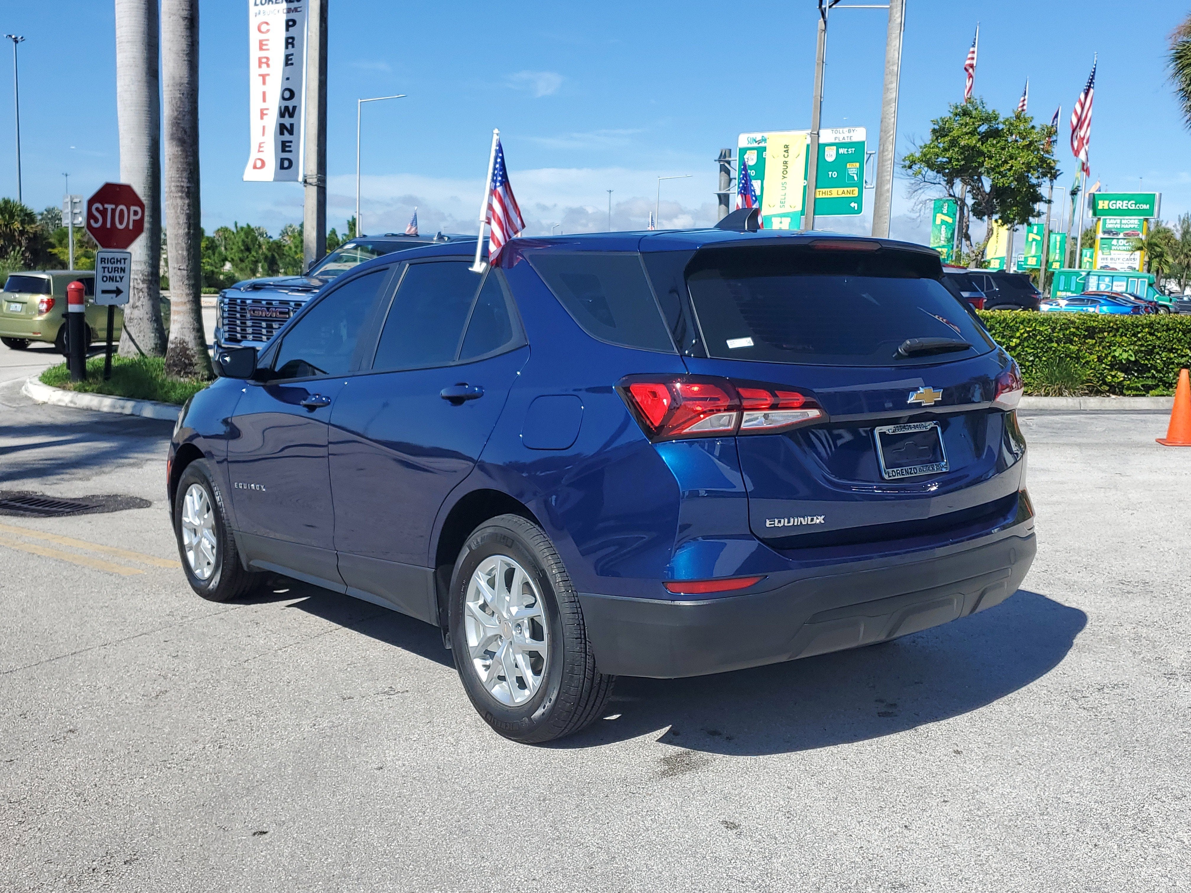 2023 Chevrolet Equinox LS