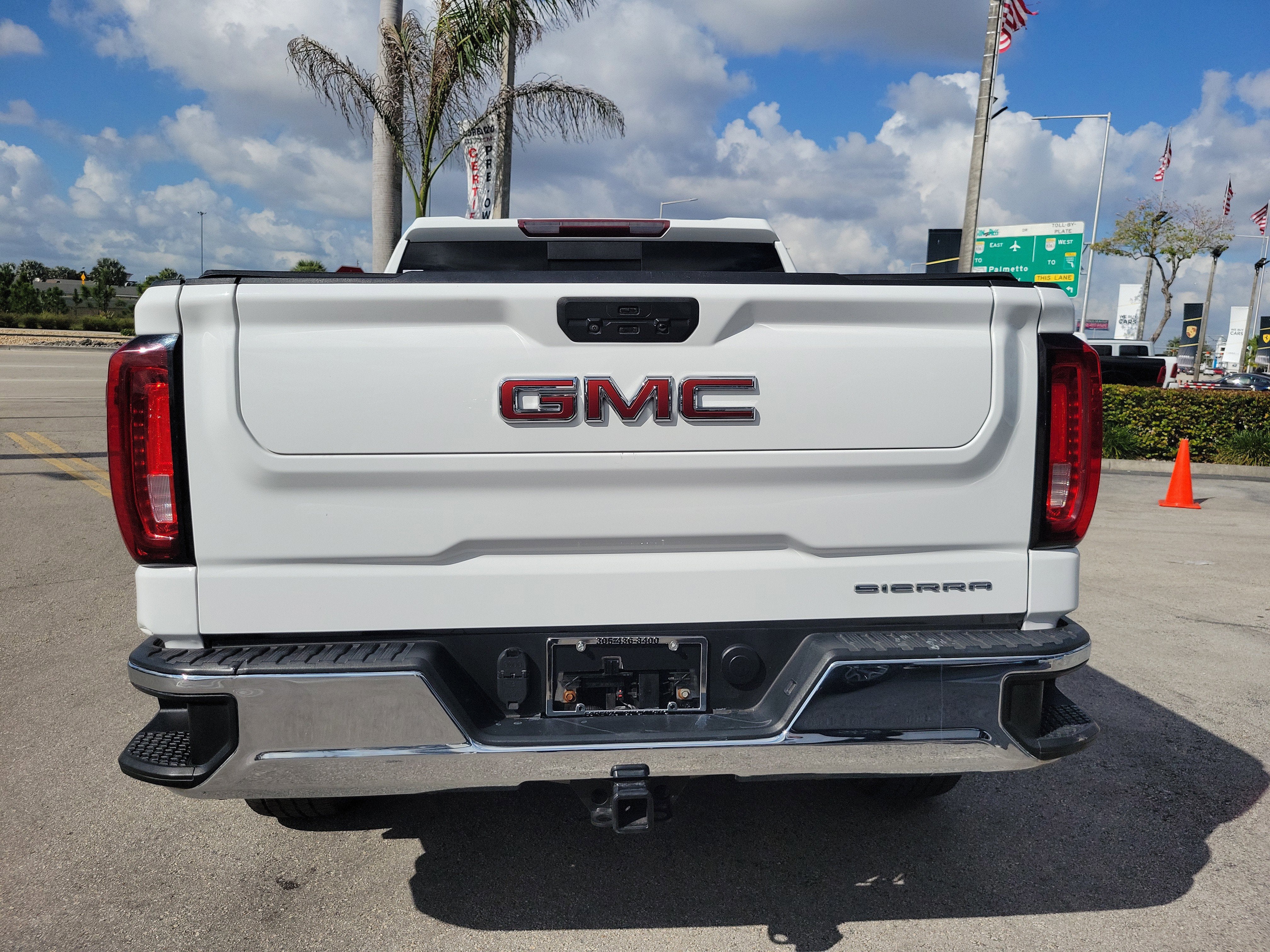2021 GMC Sierra 1500 SLT