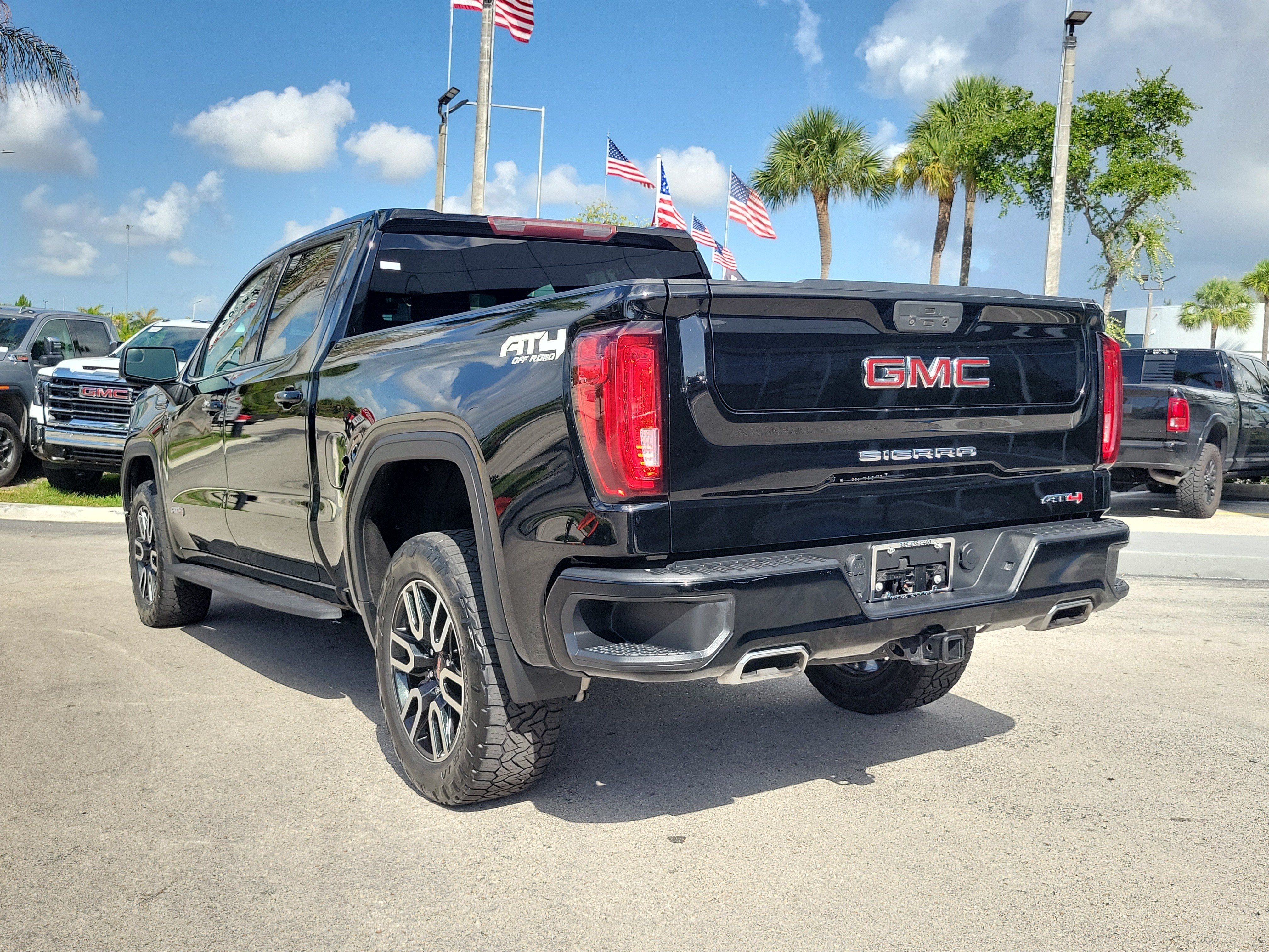 2021 GMC Sierra 1500 AT4