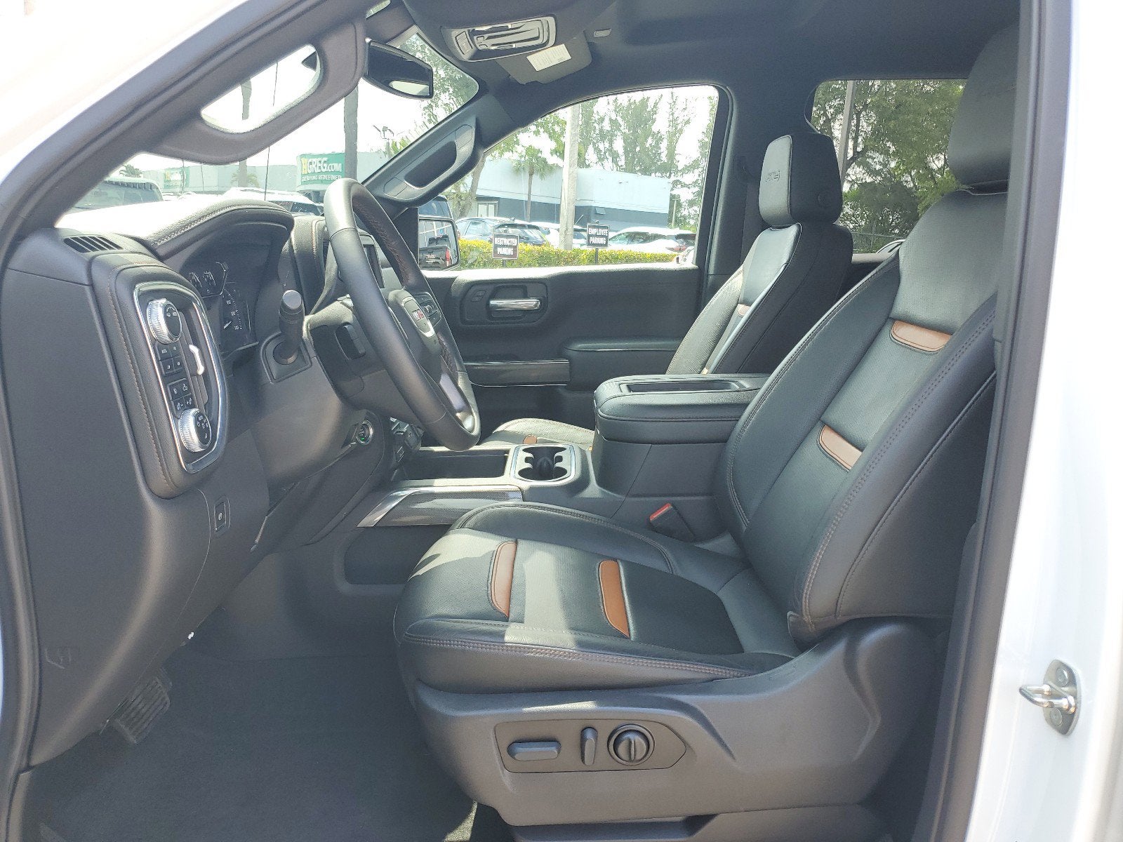 2021 GMC Sierra 1500 AT4