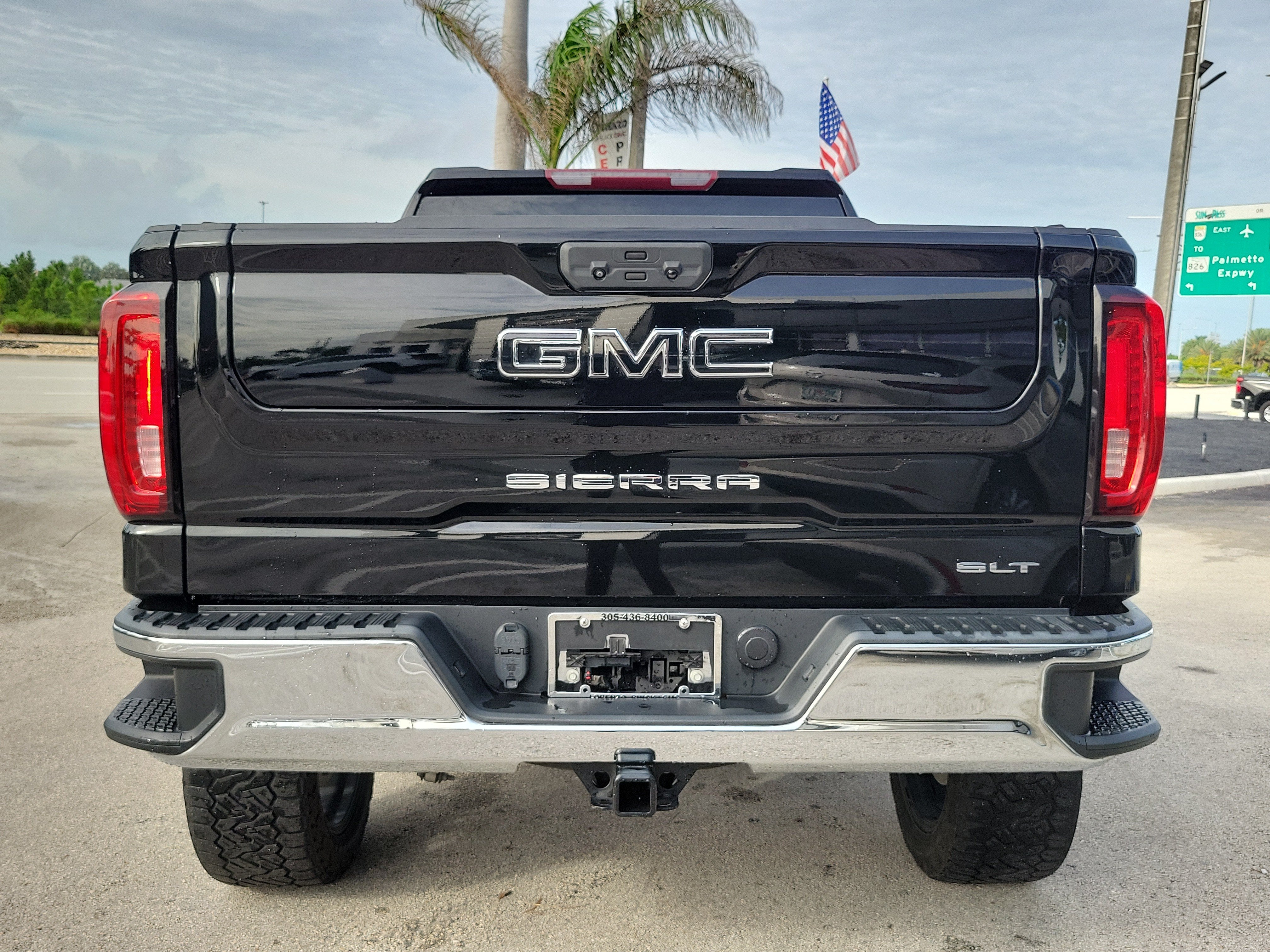 2023 GMC Sierra 1500 SLT