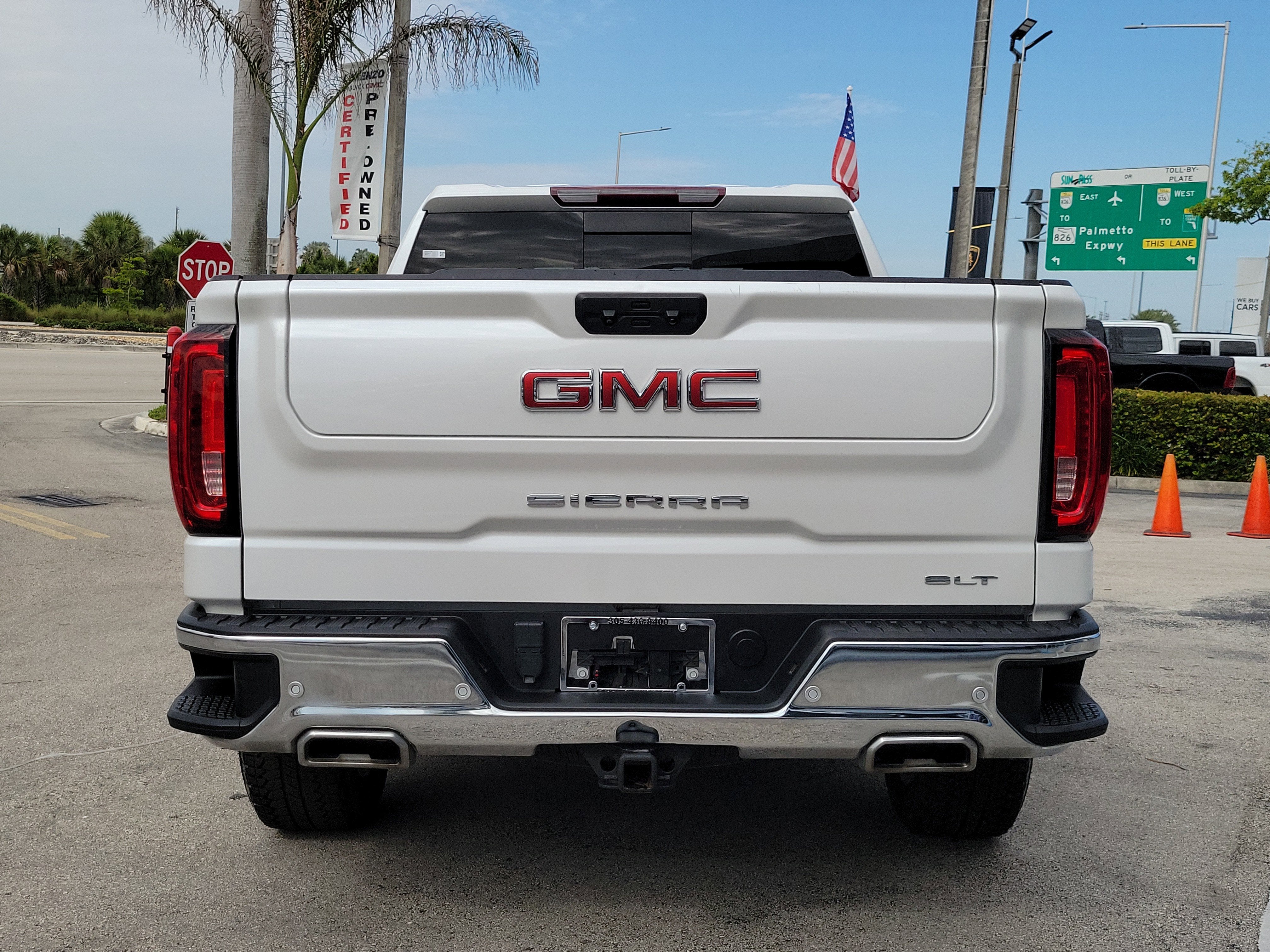 2024 GMC Sierra 1500 SLT