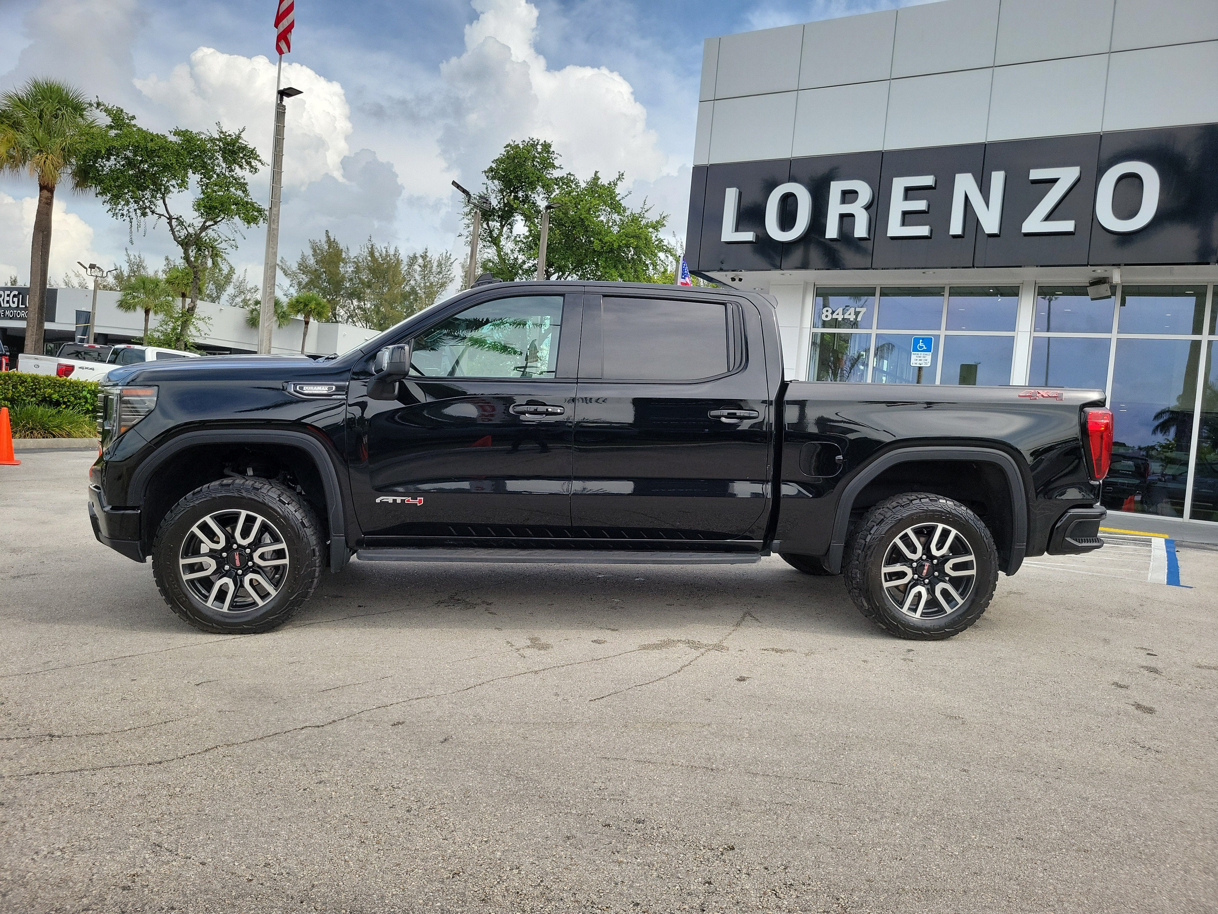 2024 GMC Sierra 1500 AT4