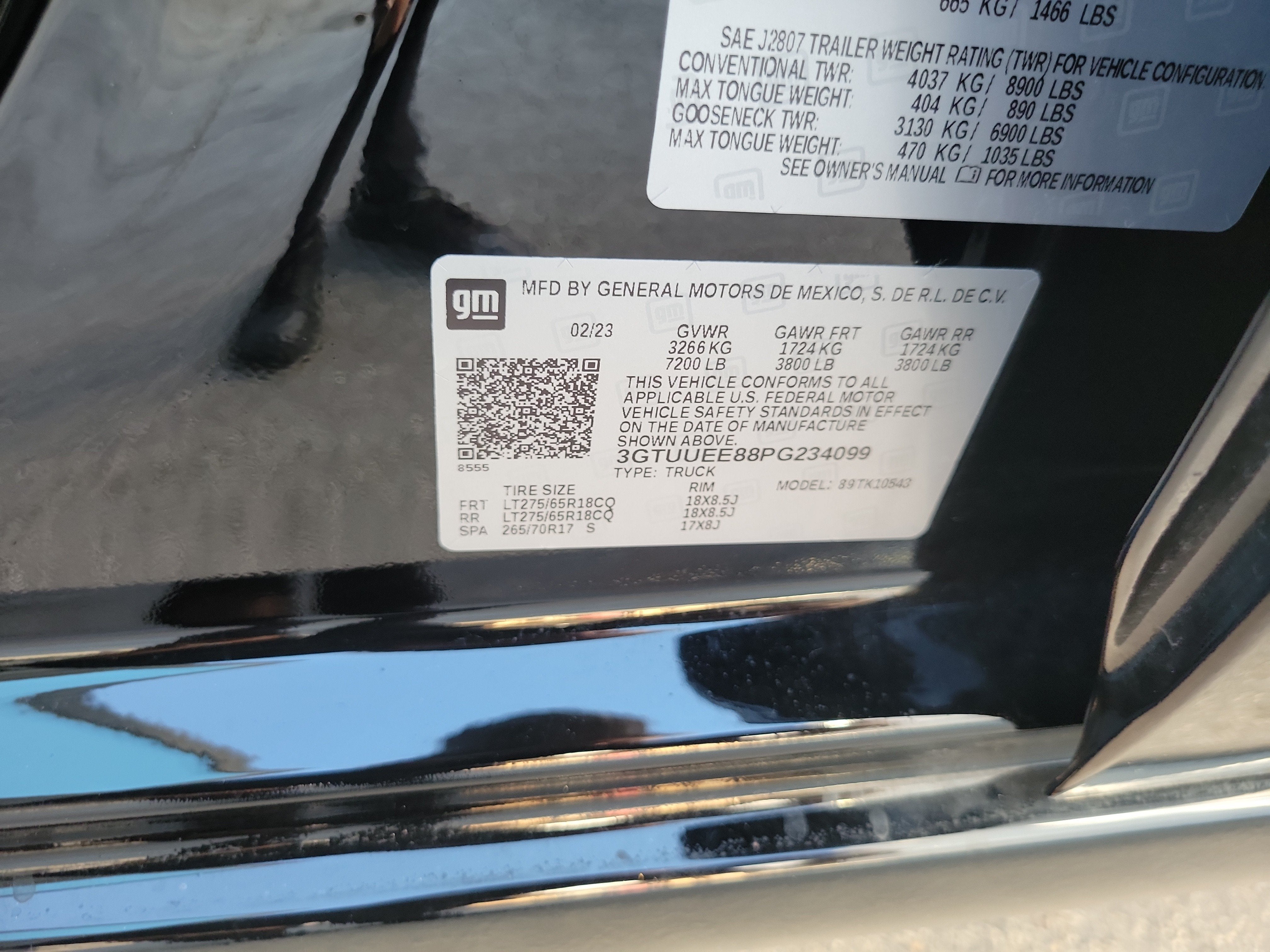 2023 GMC Sierra 1500 AT4
