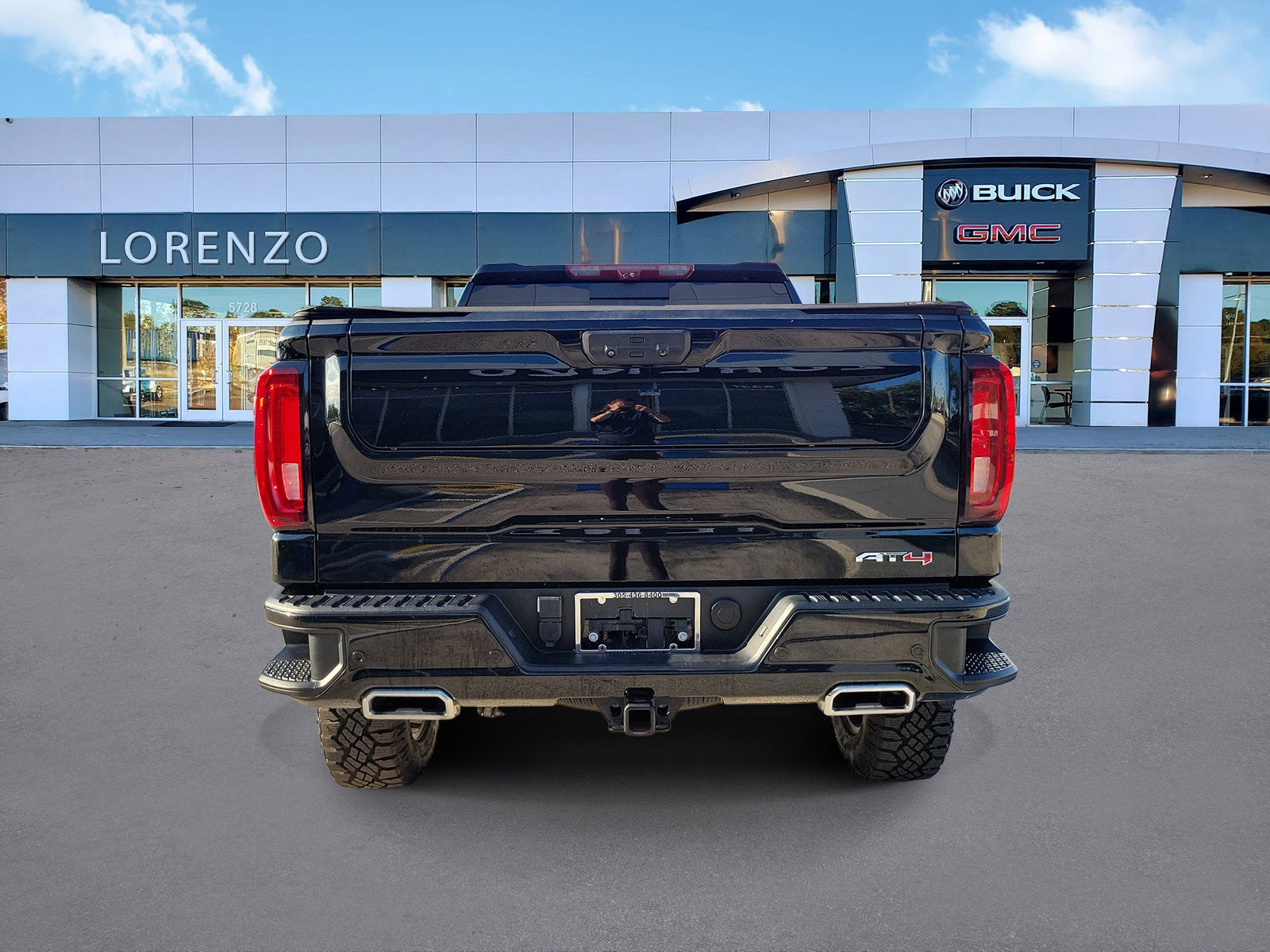 2023 GMC Sierra 1500 AT4