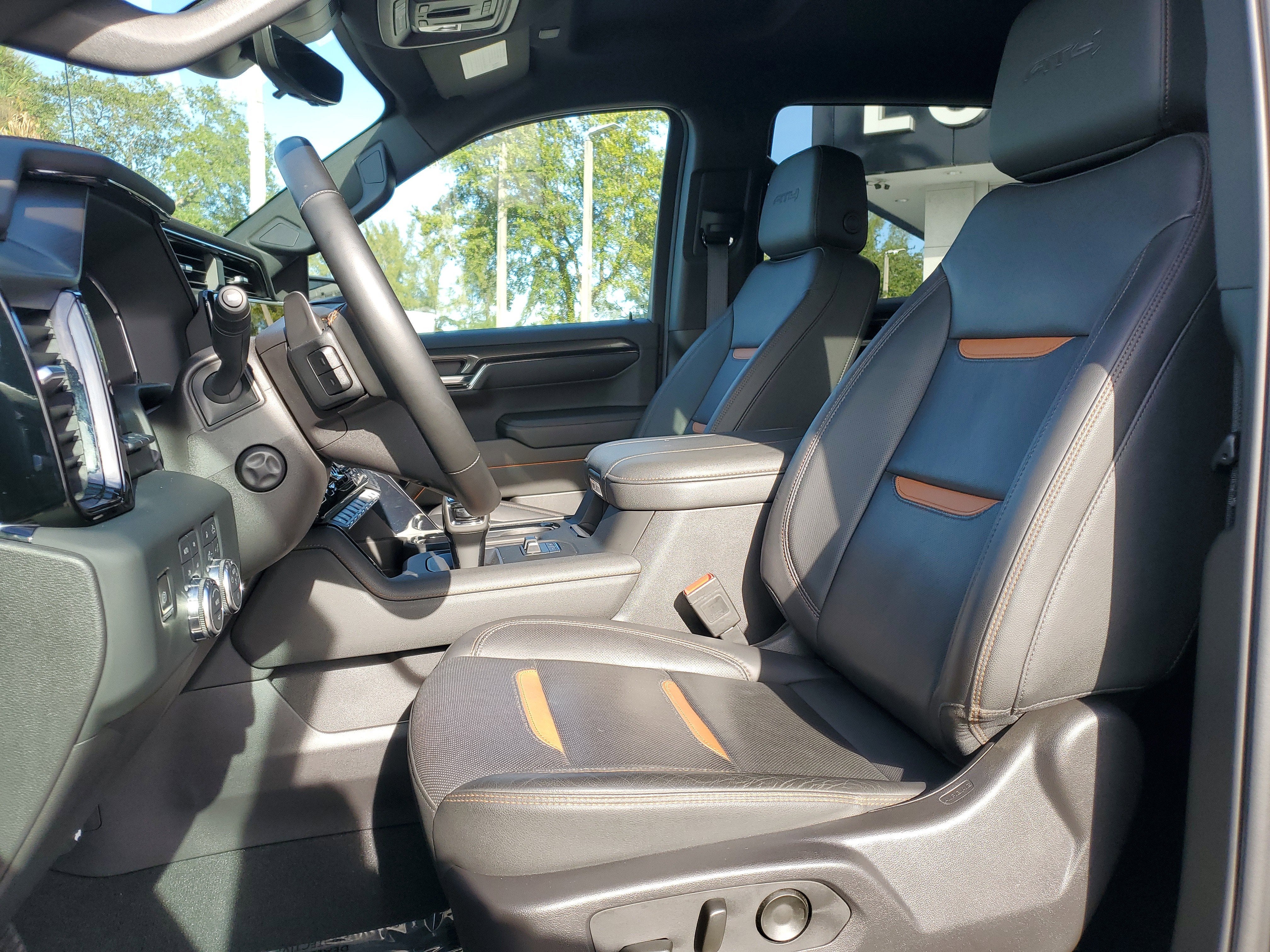 2024 GMC Sierra 1500 AT4