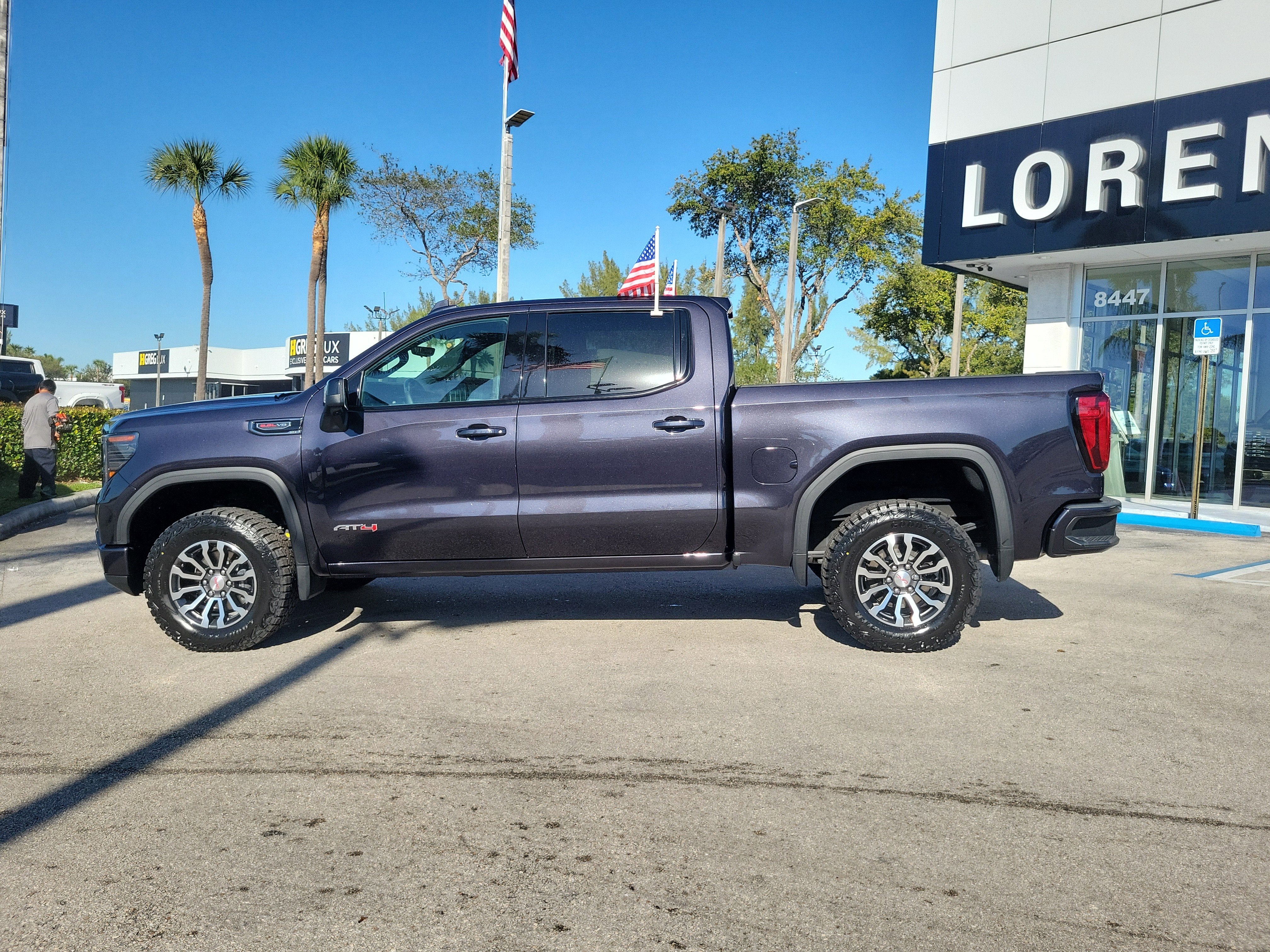 2023 GMC Sierra 1500 AT4
