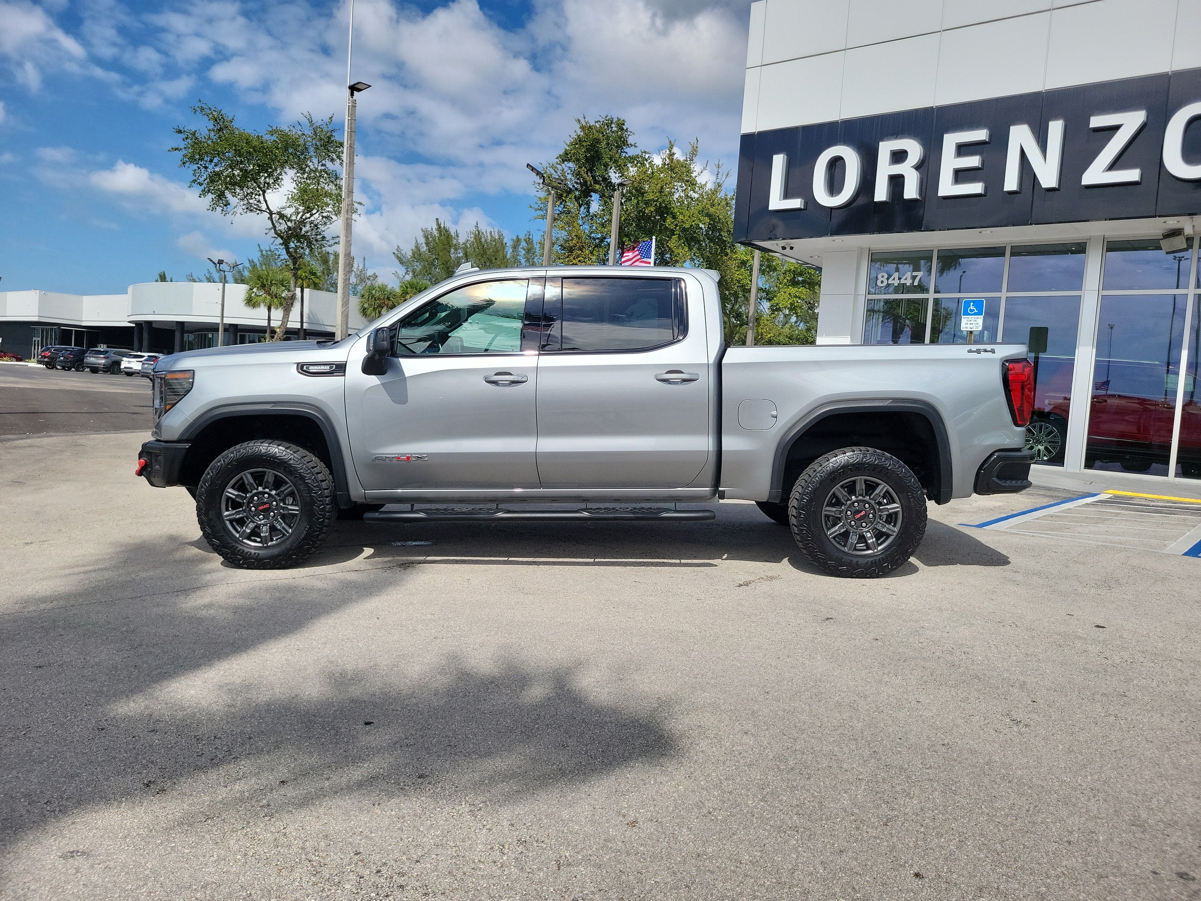 2024 GMC Sierra 1500 AT4X