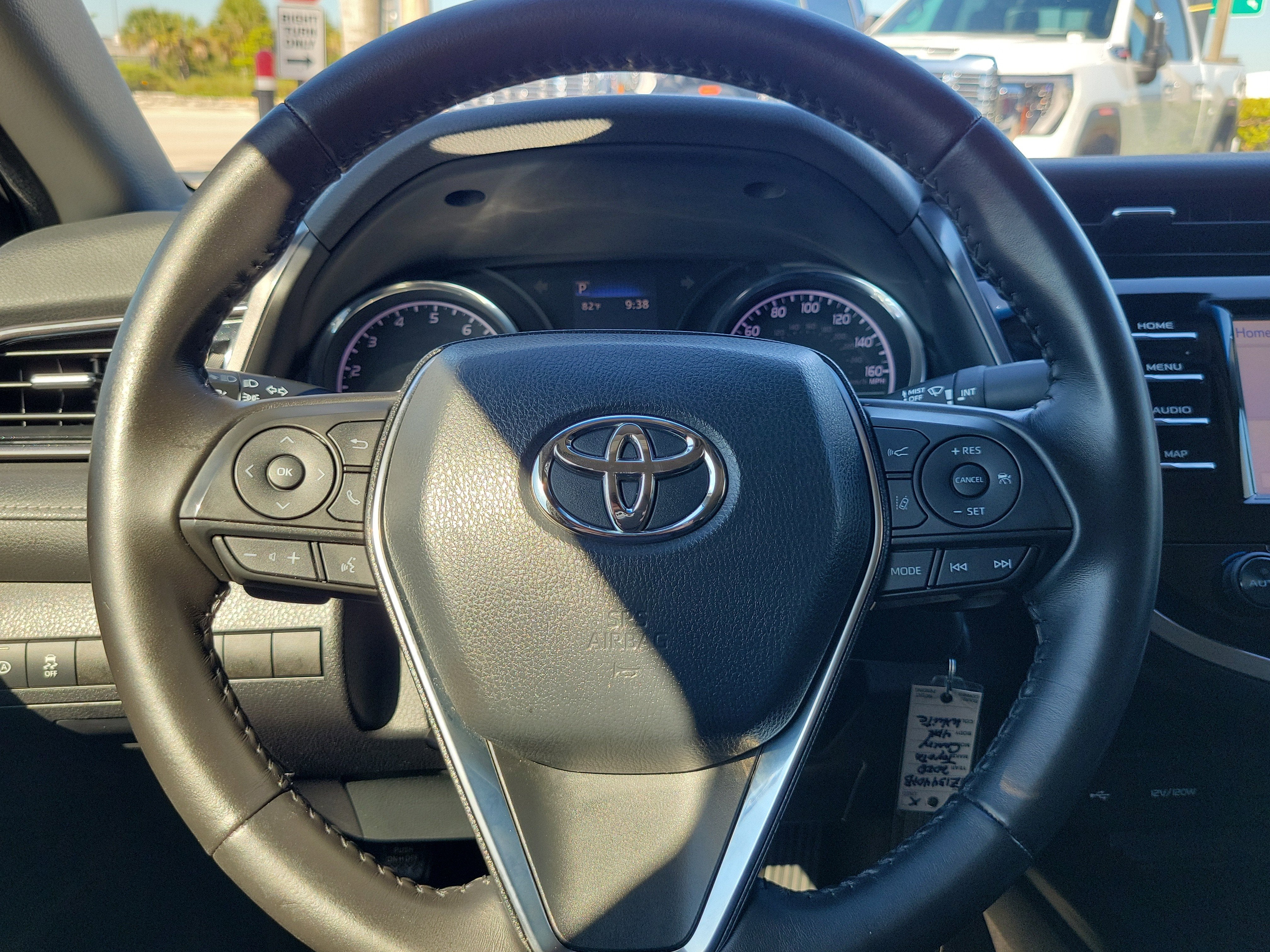 2020 Toyota Camry SE