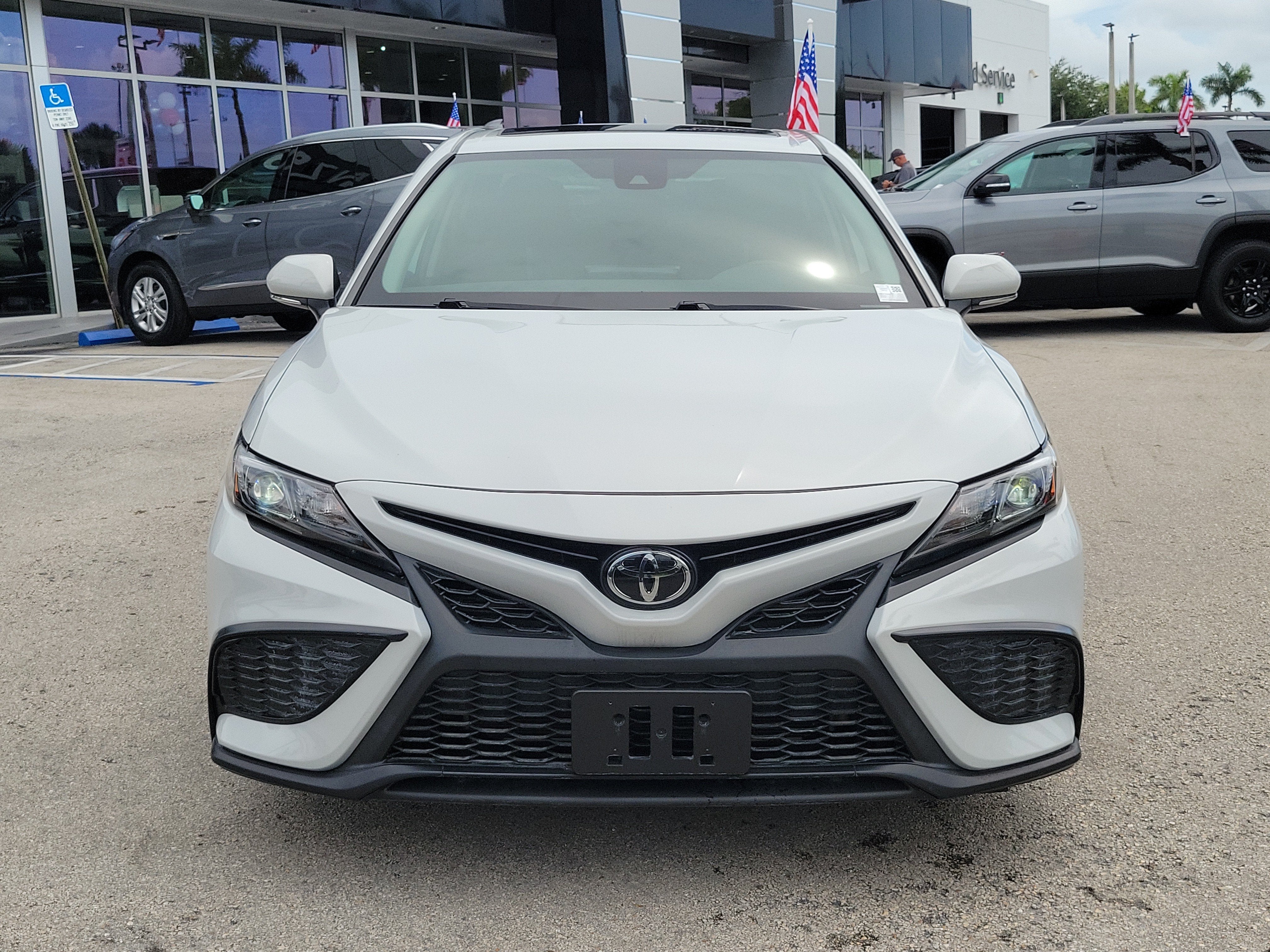 2024 Toyota Camry SE