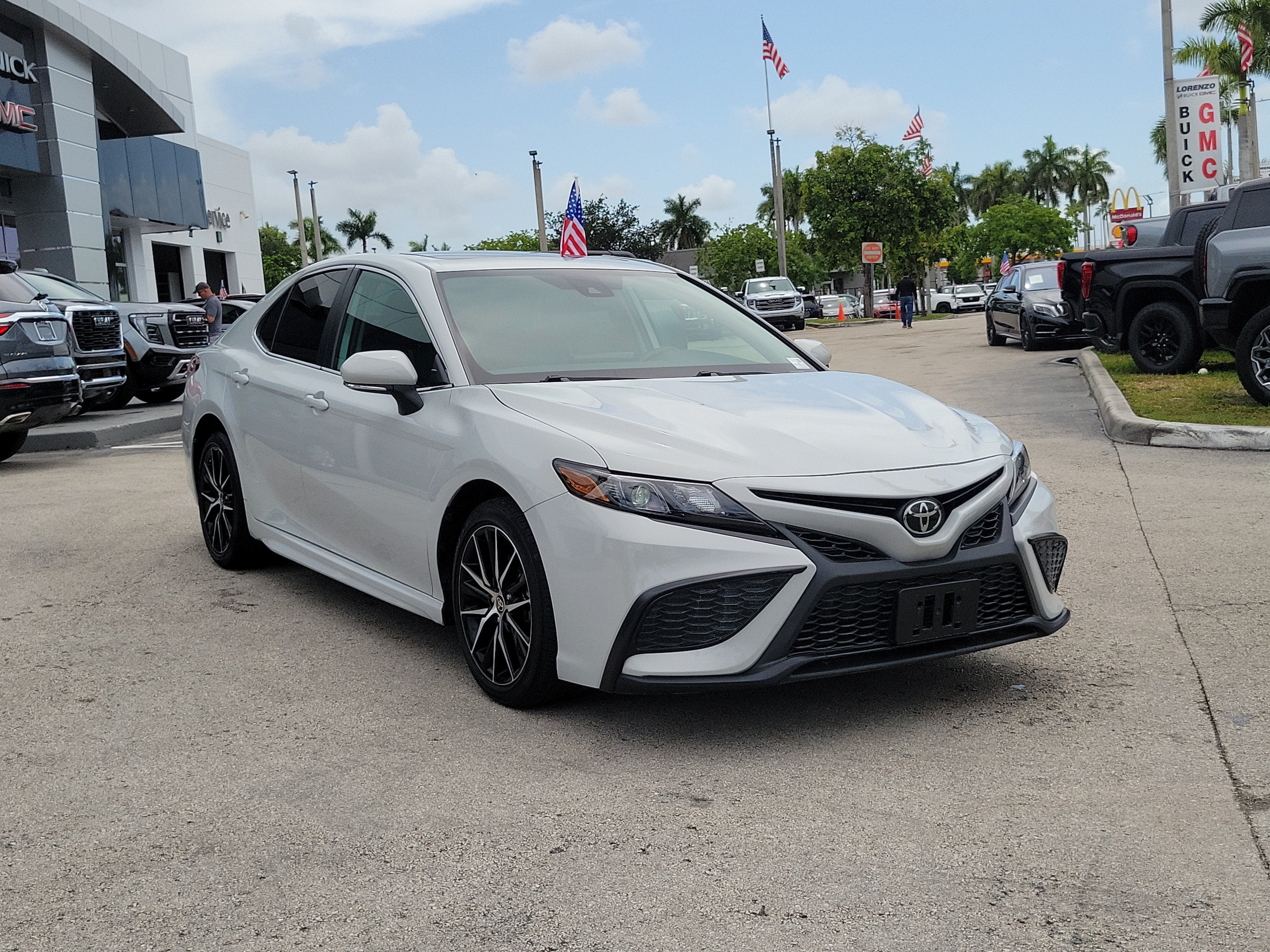 2024 Toyota Camry SE