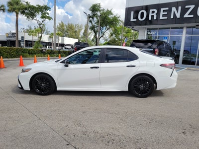 2022 Toyota Camry SE