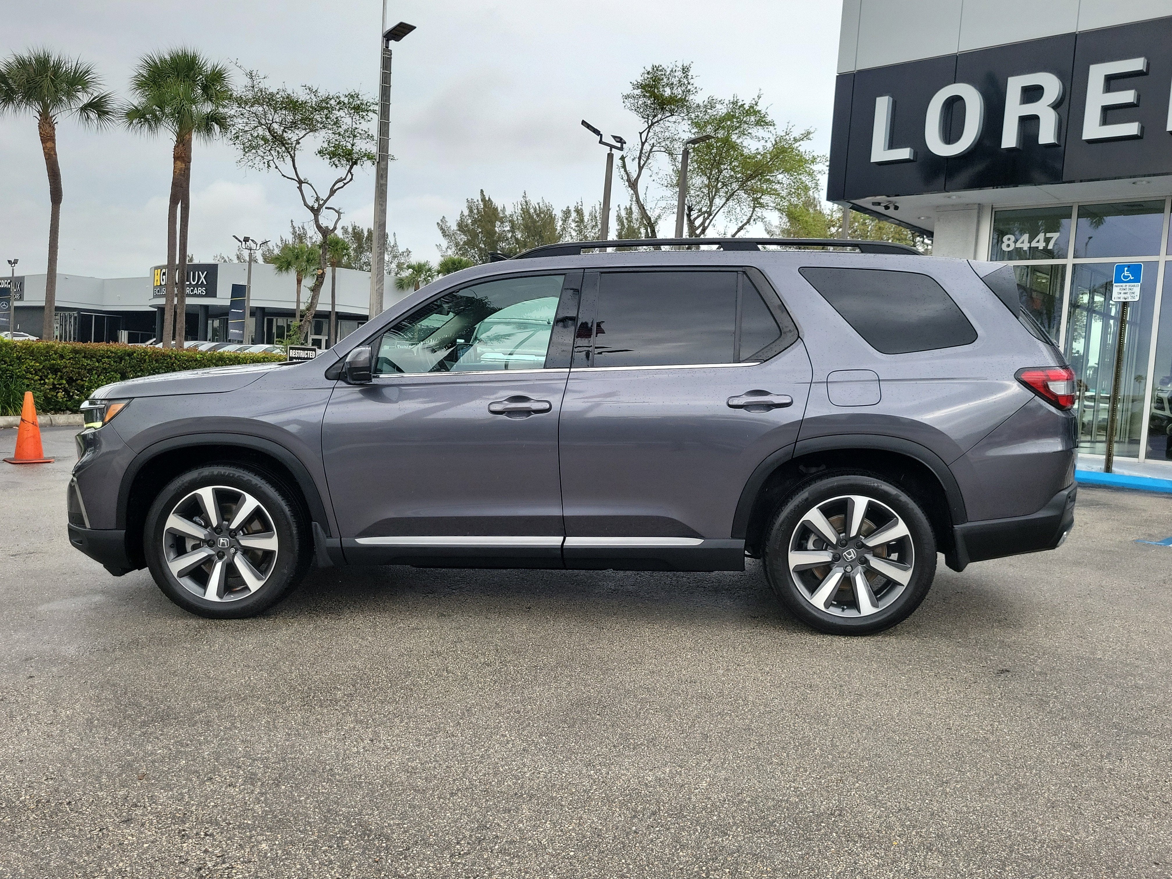 2024 Honda Pilot Touring