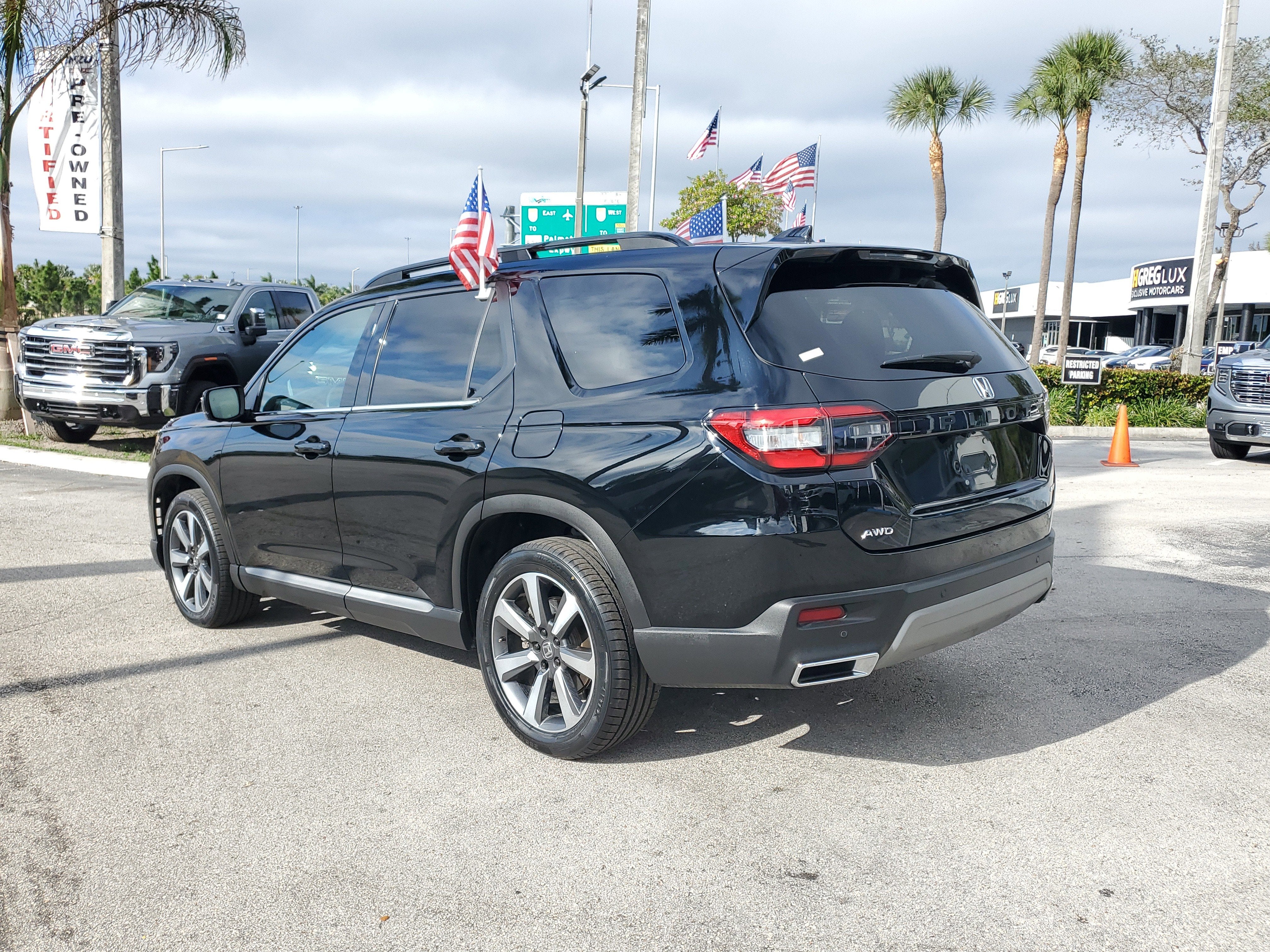 2023 Honda Pilot Elite