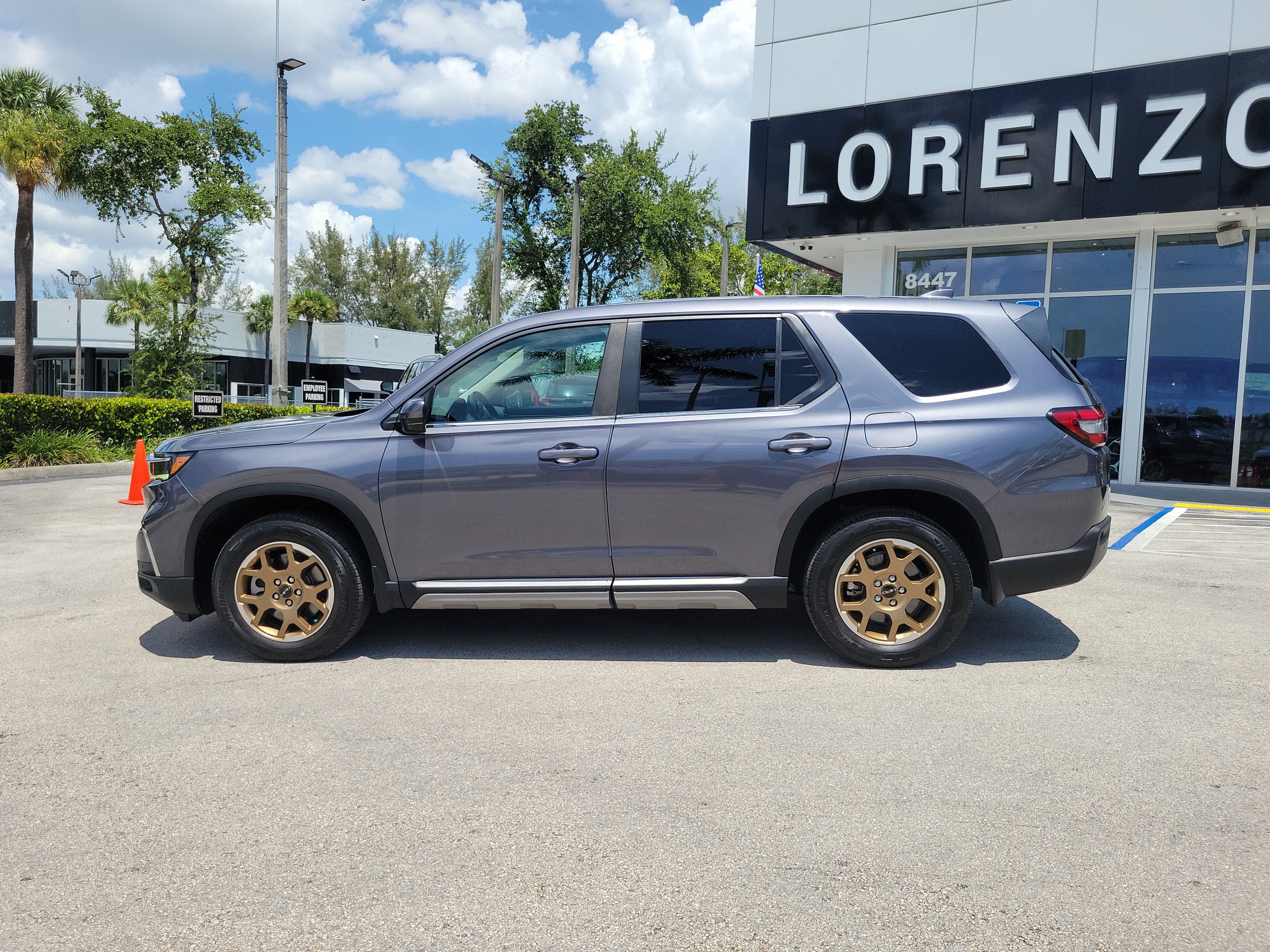 2024 Honda Pilot EX-L 8 Passenger