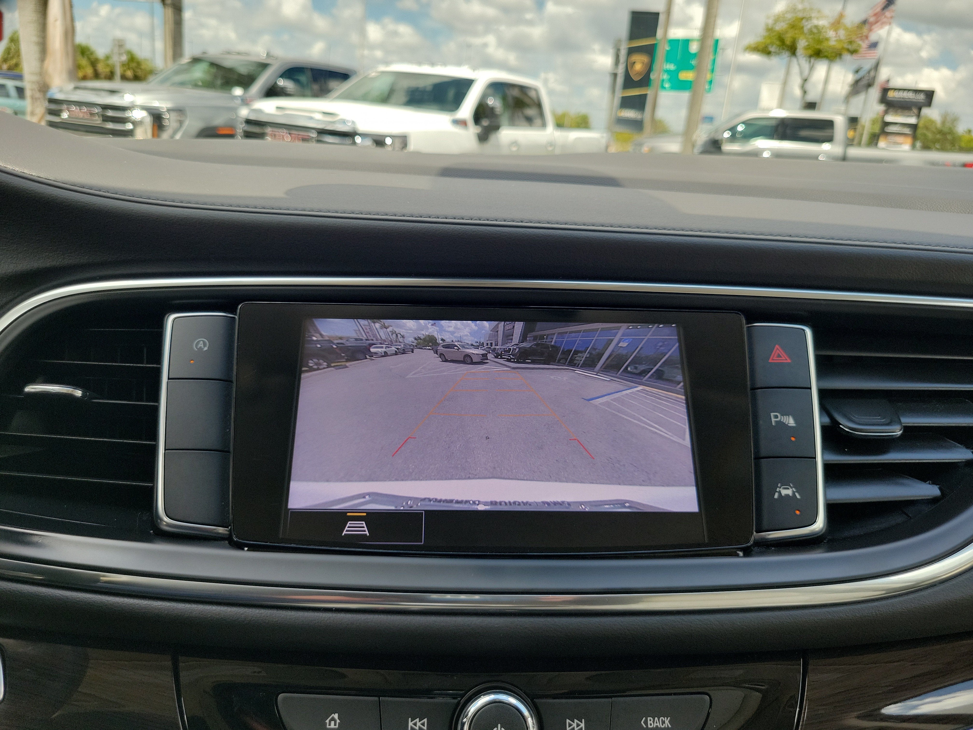 2024 Buick Enclave Essence