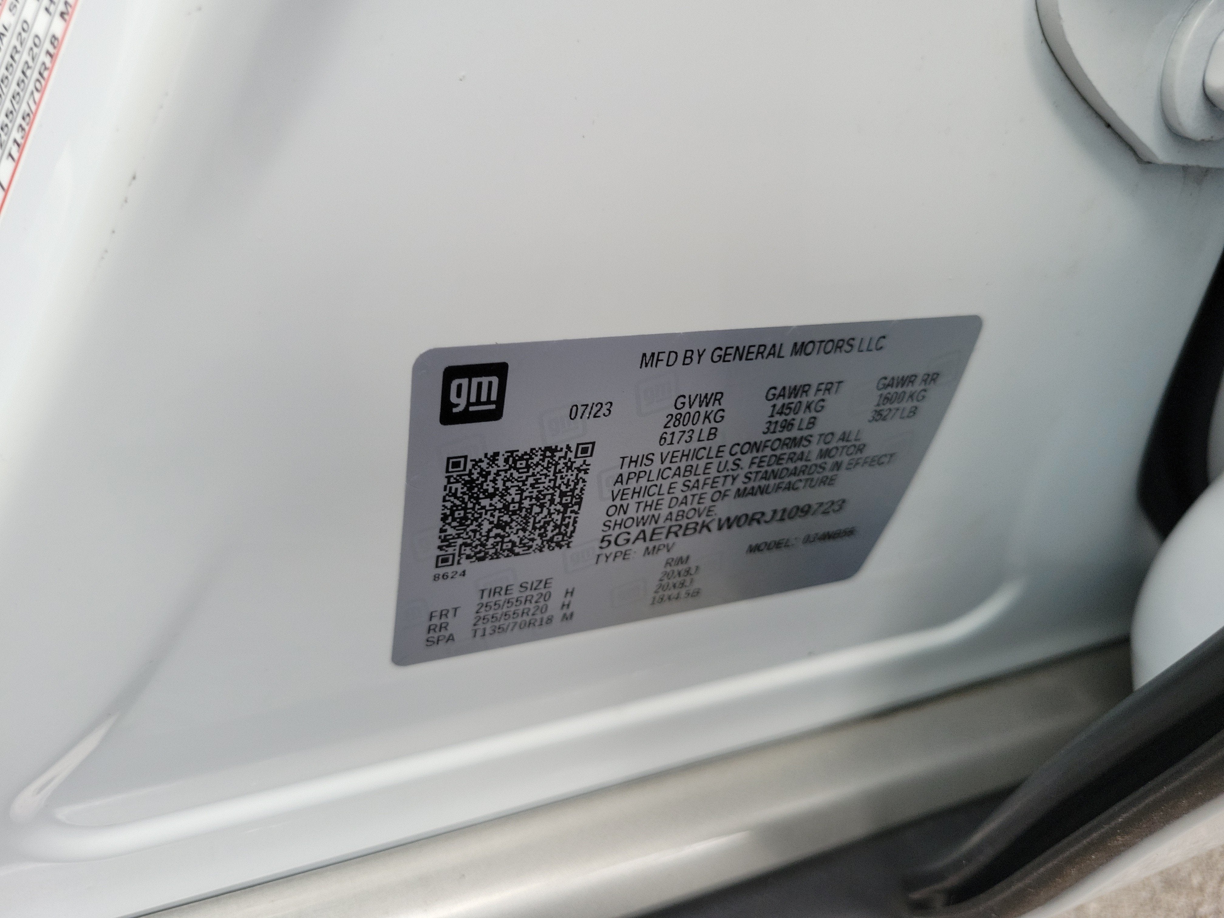 2024 Buick Enclave Essence