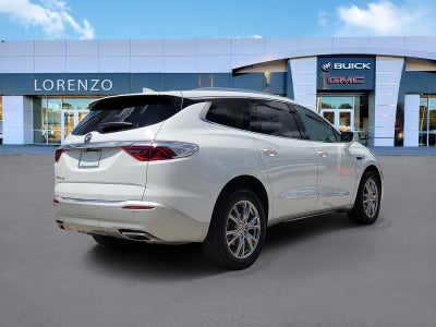 2024 Buick Enclave Essence