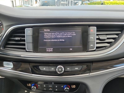 2022 Buick Enclave Essence