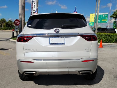 2022 Buick Enclave Essence