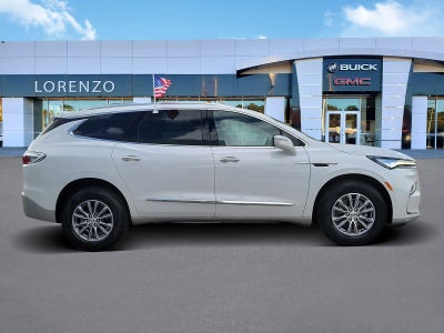 2024 Buick Enclave Essence