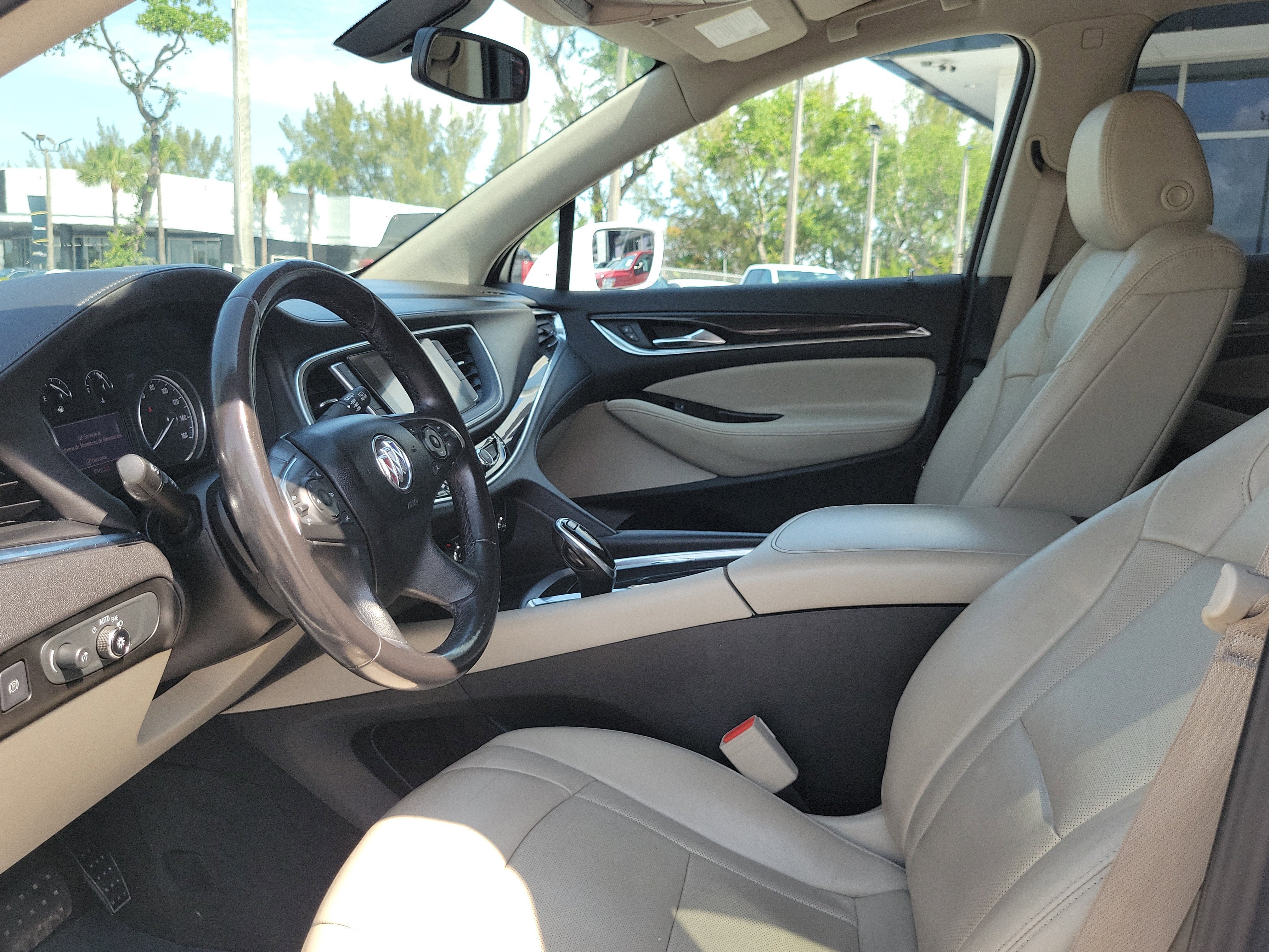 2020 Buick Enclave Essence