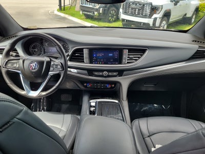 2022 Buick Enclave Essence