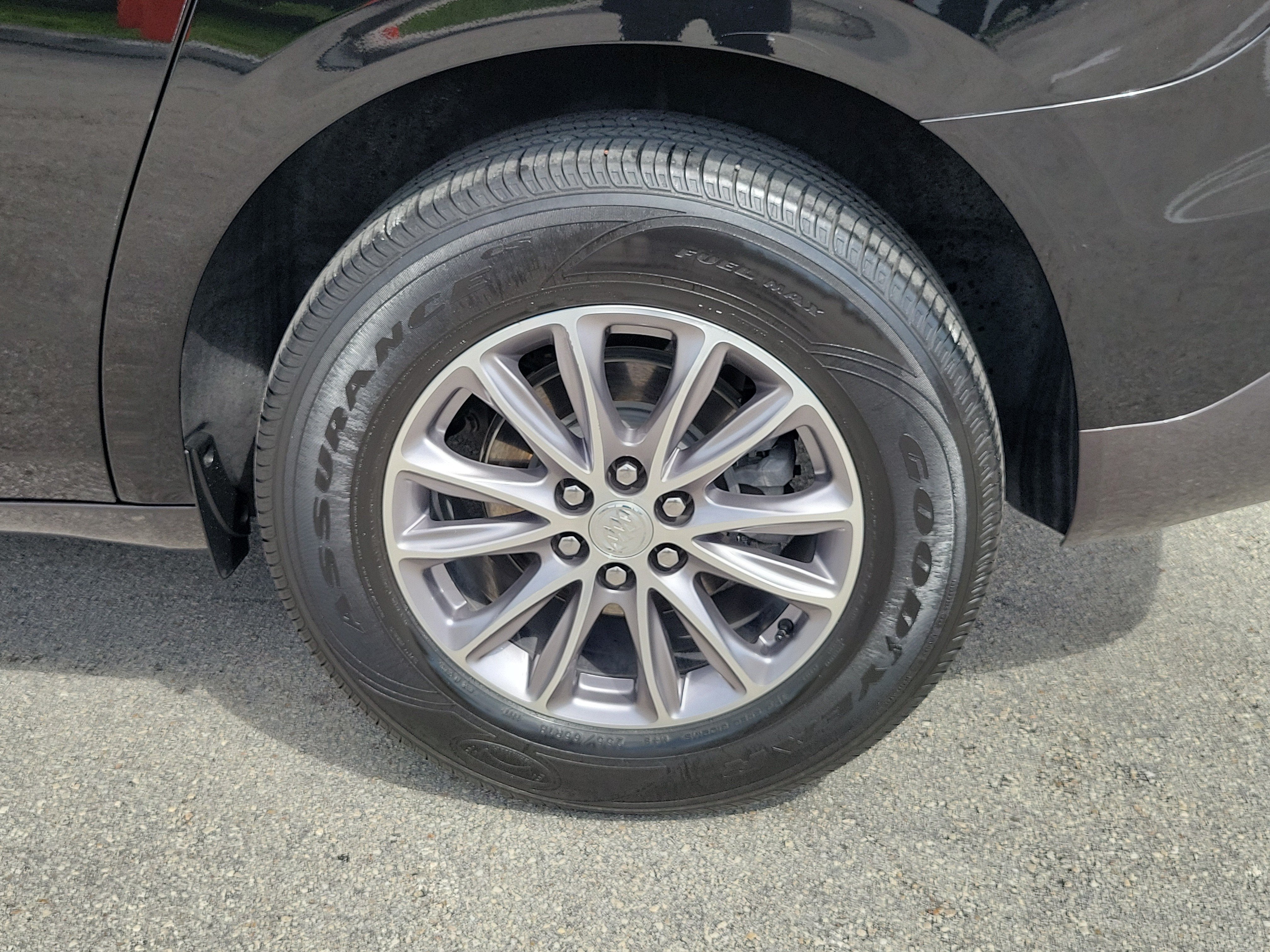 2022 Buick Enclave Essence