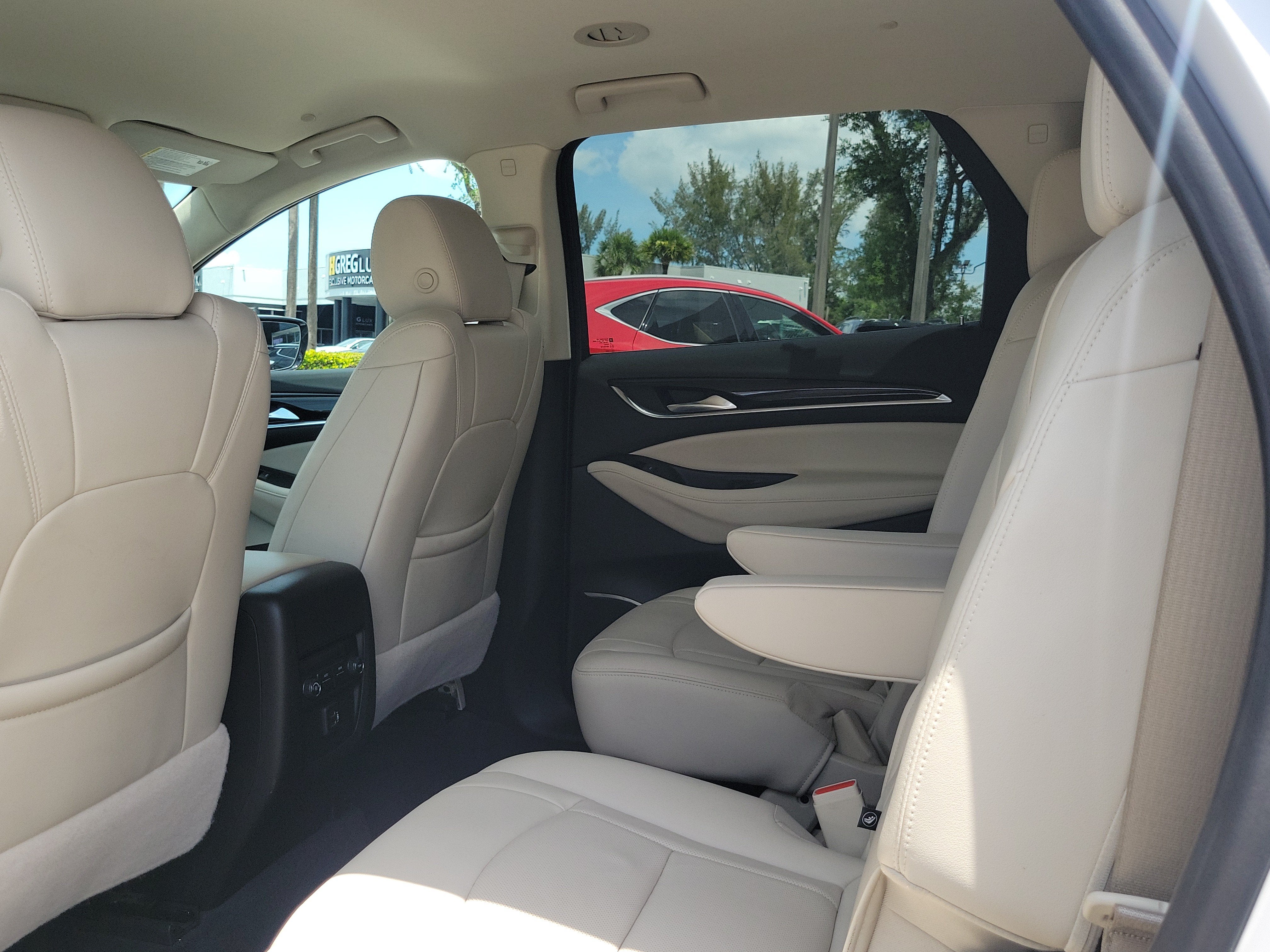 2022 Buick Enclave Essence
