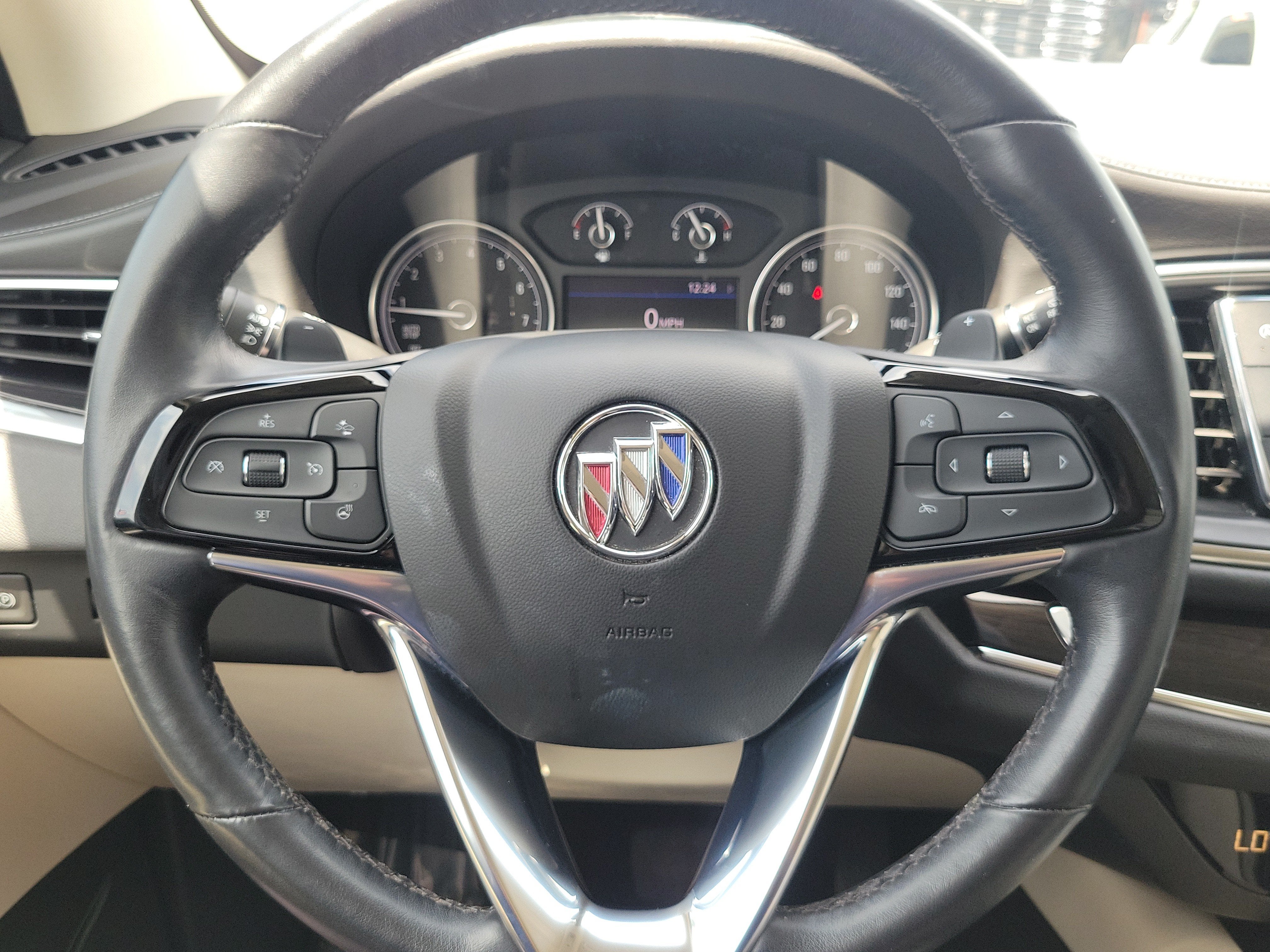 2022 Buick Enclave Essence