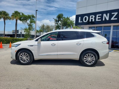 2022 Buick Enclave Essence