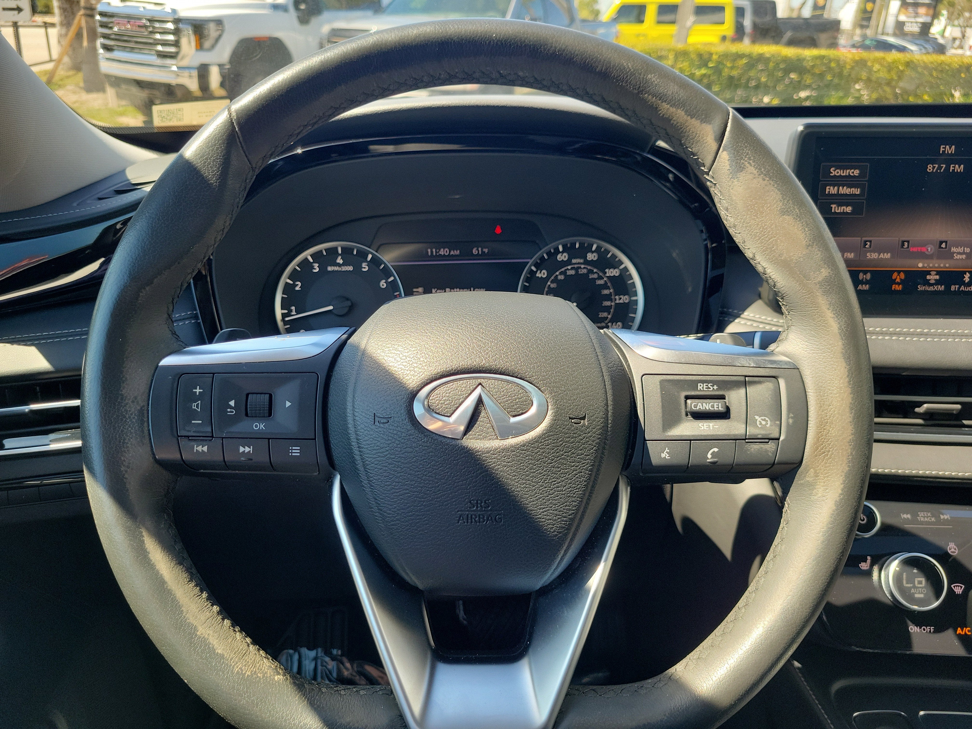 2023 INFINITI QX60 PURE