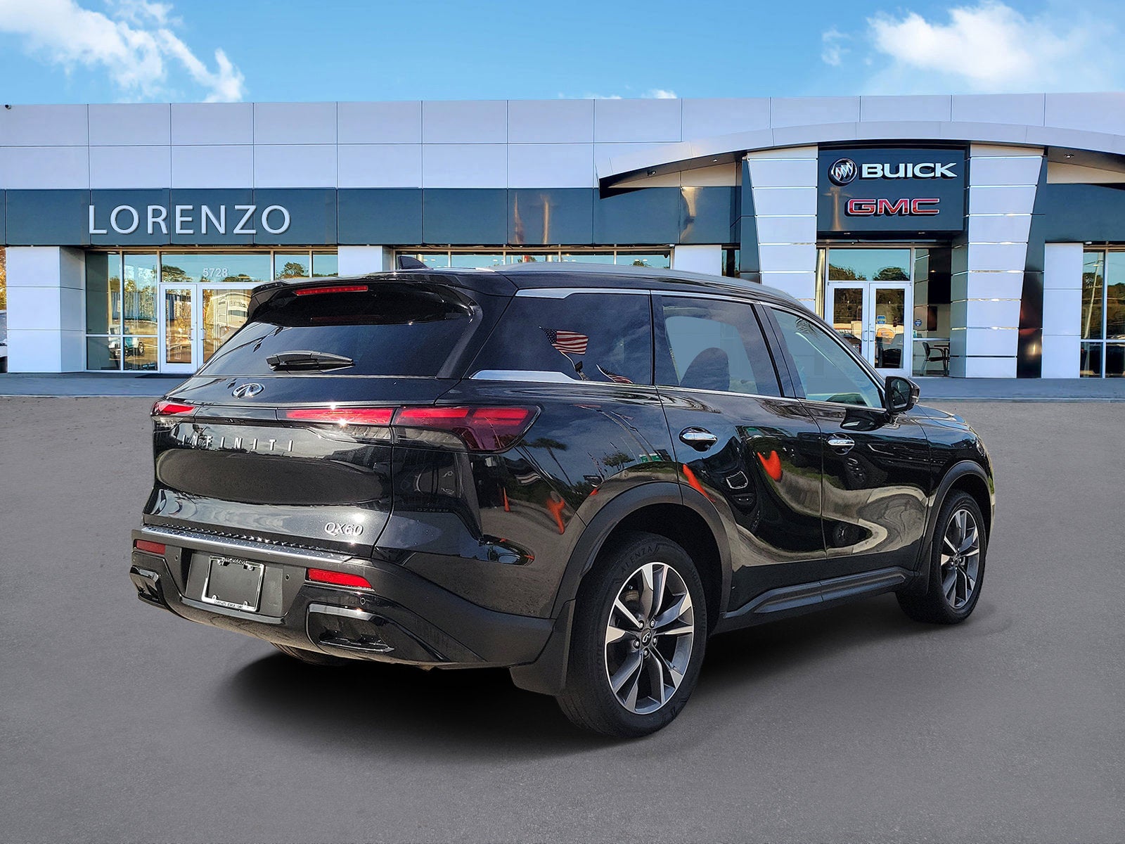 2023 INFINITI QX60 LUXE
