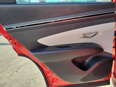 2023 Hyundai Tucson SE